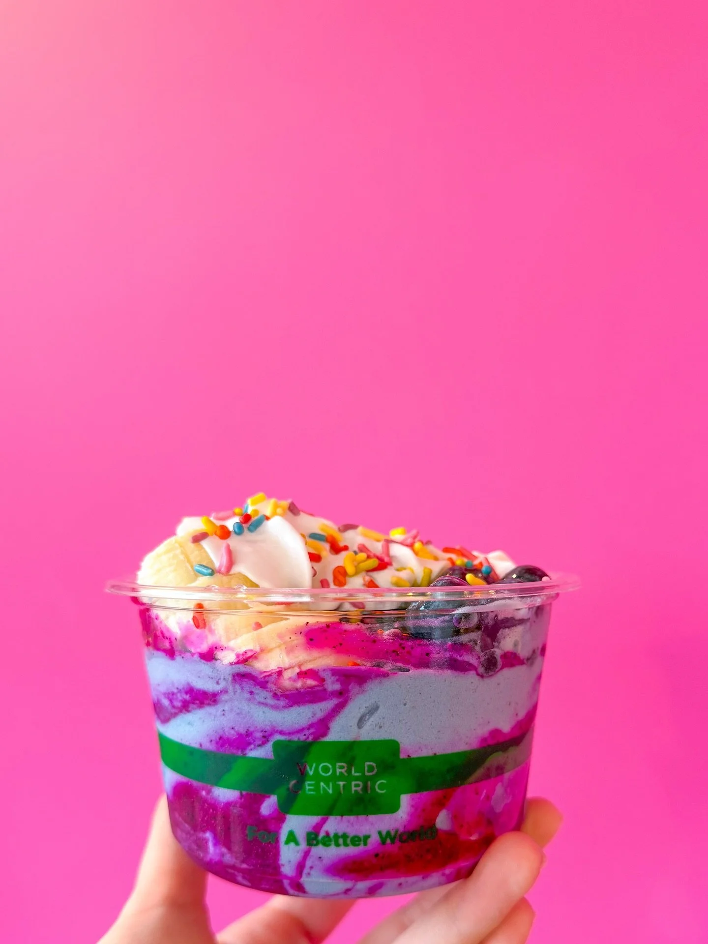 🎄The Holiday Specials have arrived 🎄Here is the Line Up:🏆
 💙The Peppermint MAGIC 🪄 Bowl: made with #bluemajik powder, a totally natural bright blue color💙!
🥰The Warm Hug Smoothie: cinnamon, dates, oats, peanut butter, flaxseeds, banana, vanill