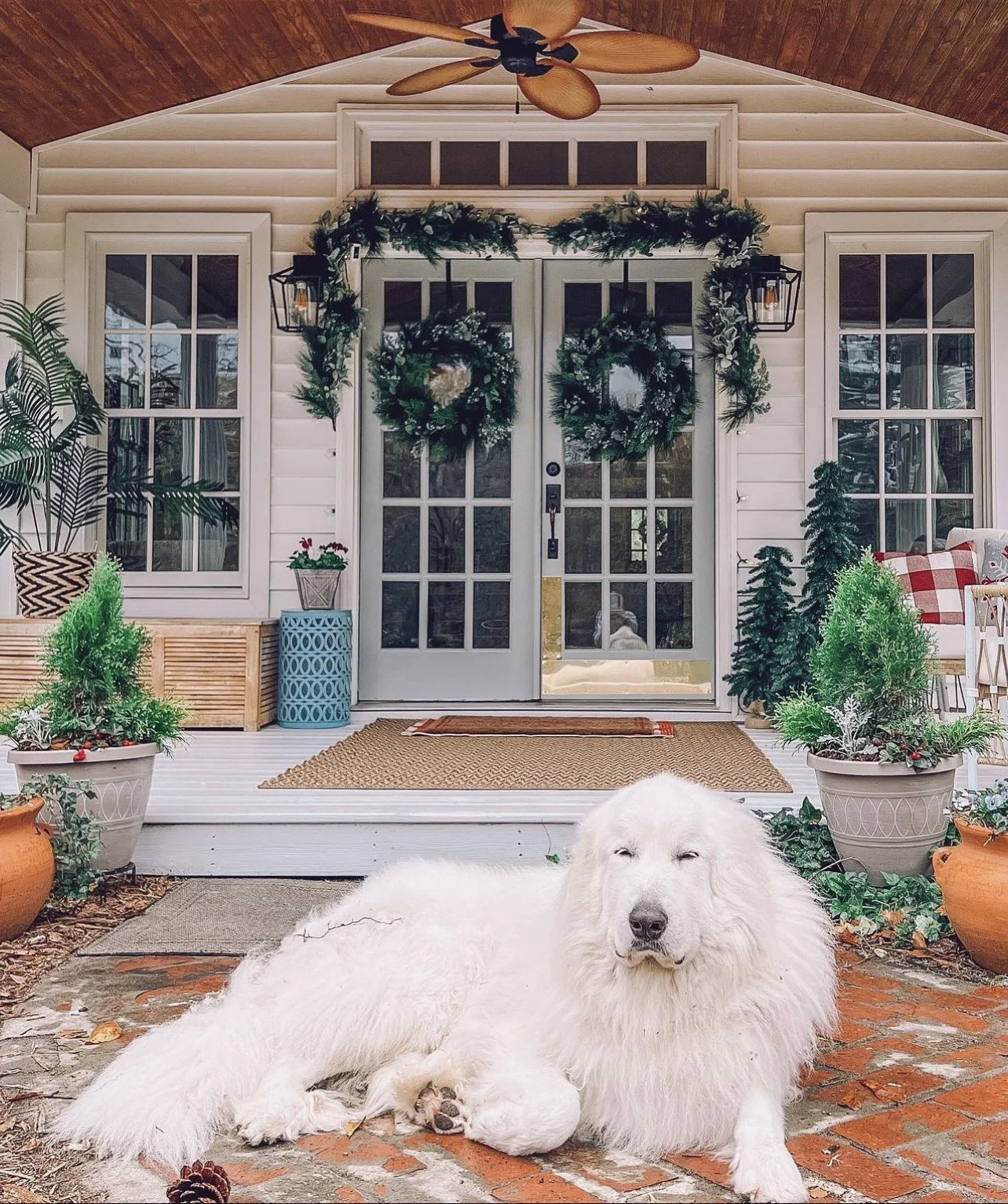 Front Porch Christmas Makeover