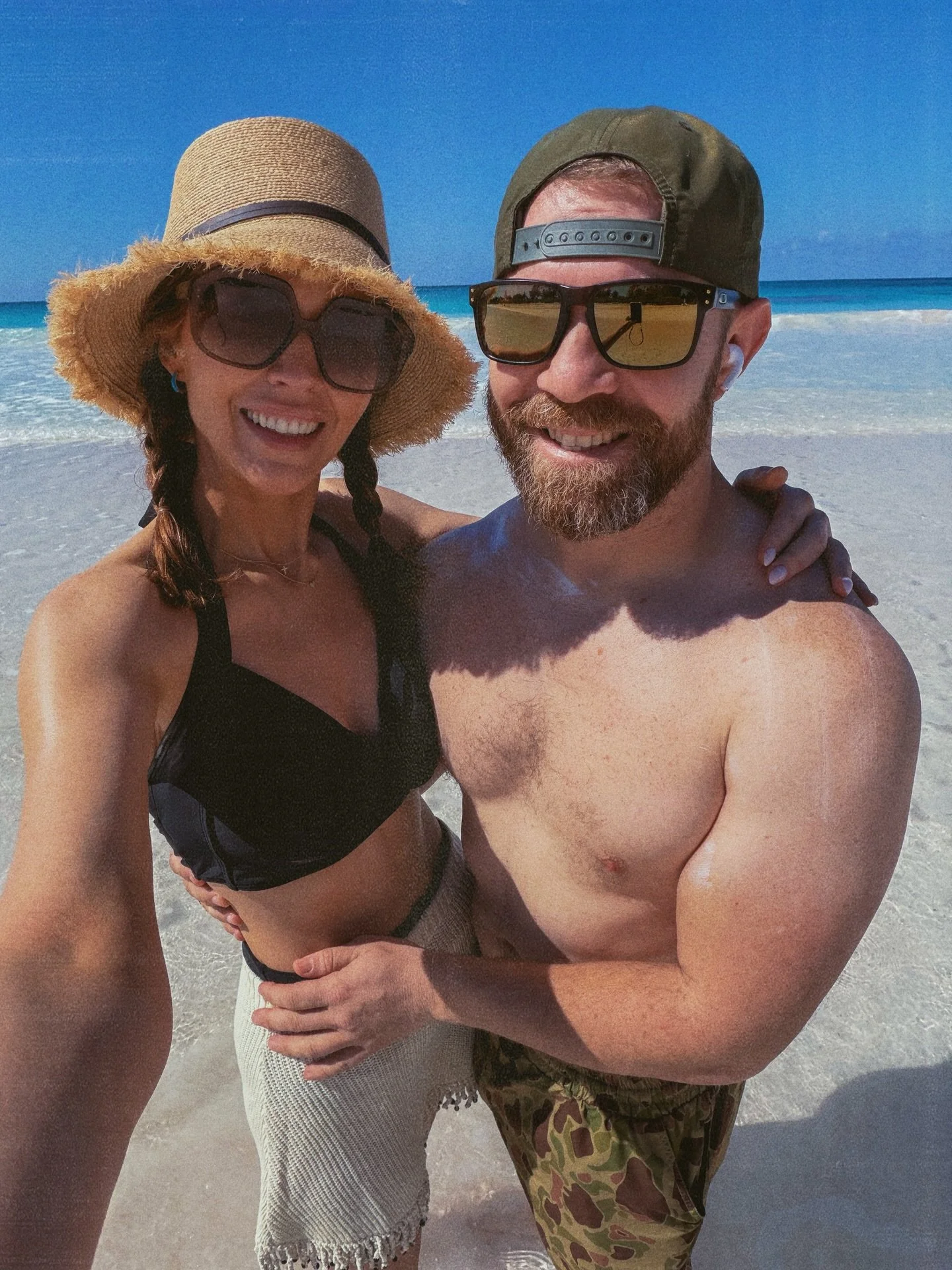 Just what my insufficient vitamin d level needed. ☀️ 
📍Eleuthera, Bahamas