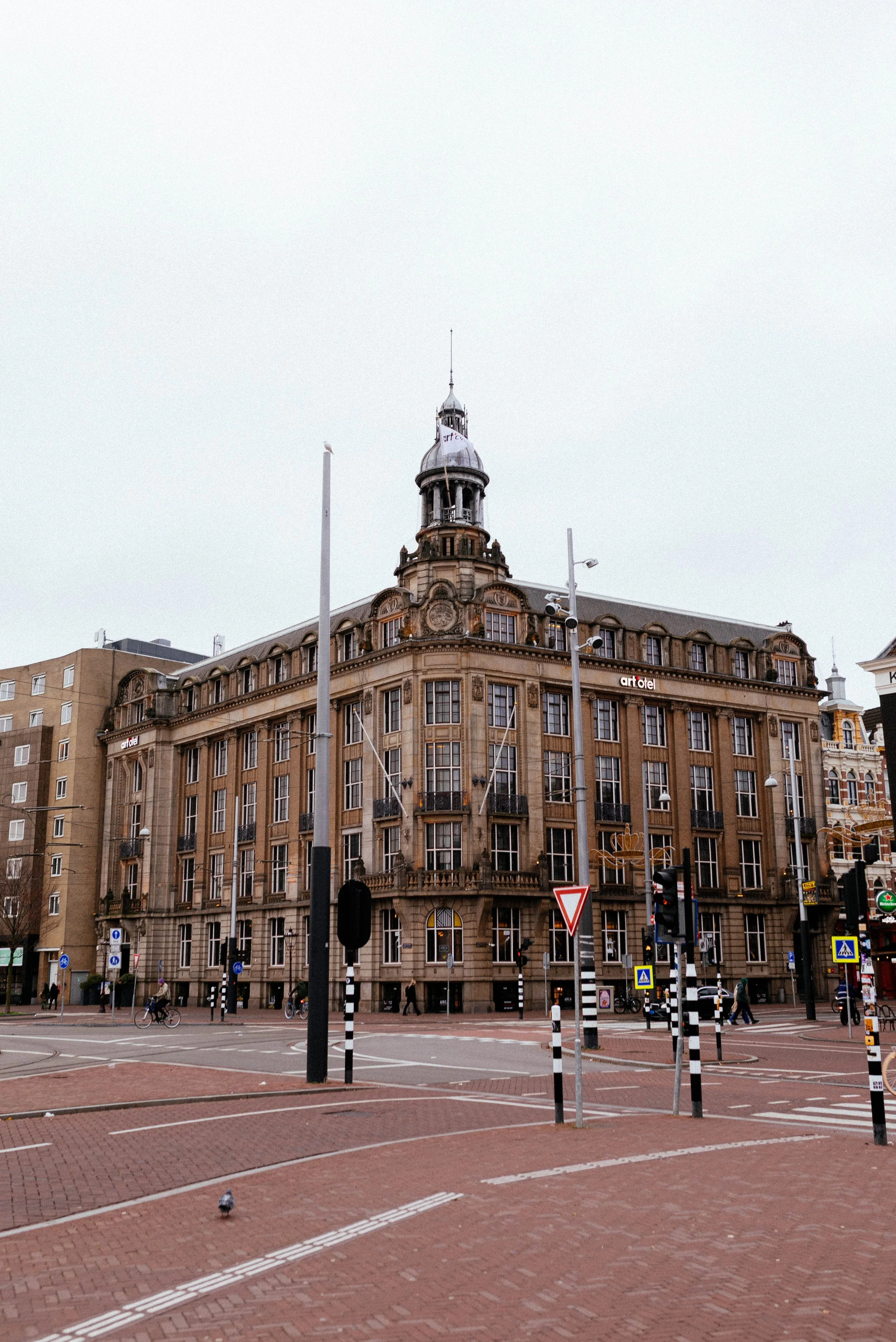 _11A9690-2.jpg