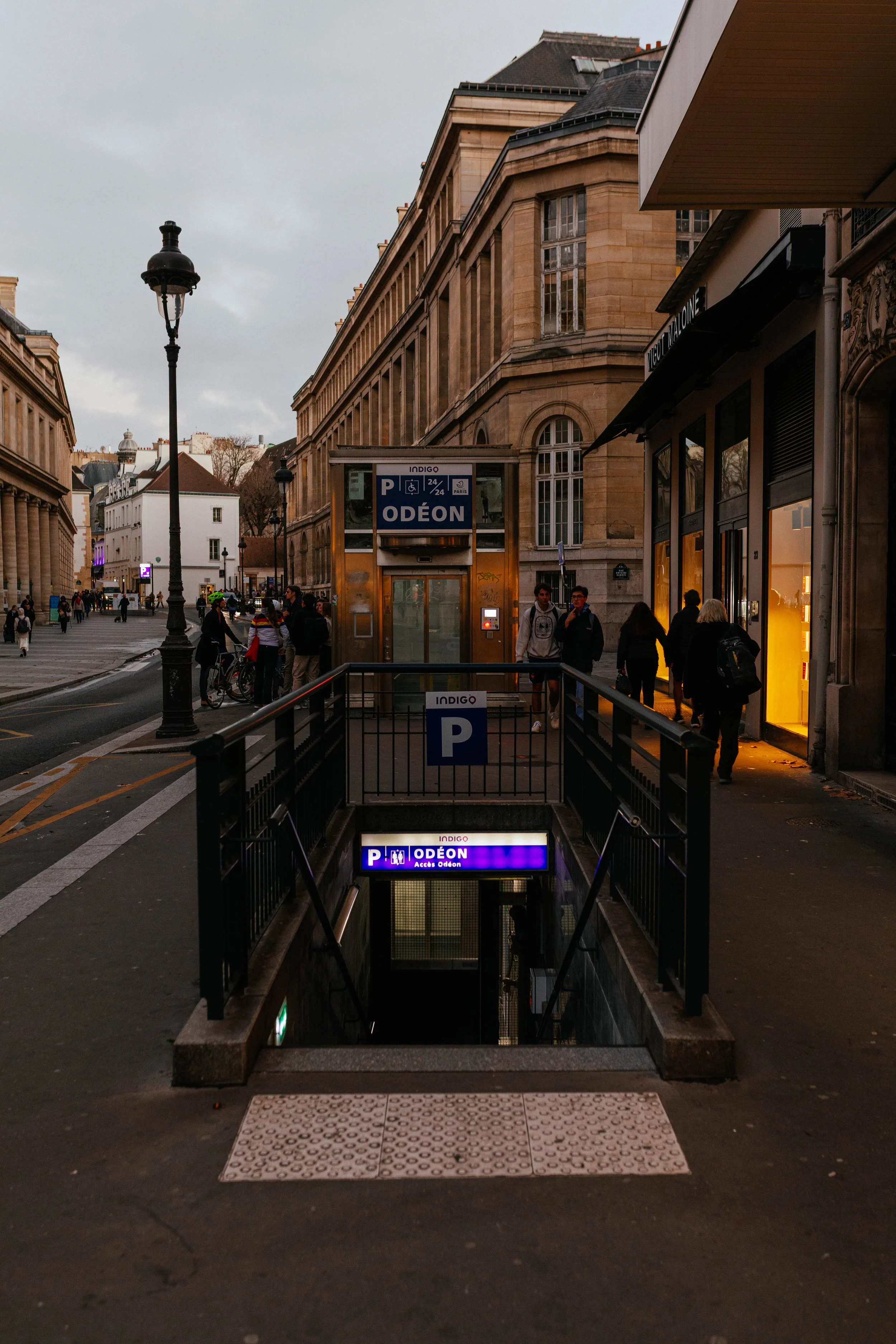 _11A0128.jpg