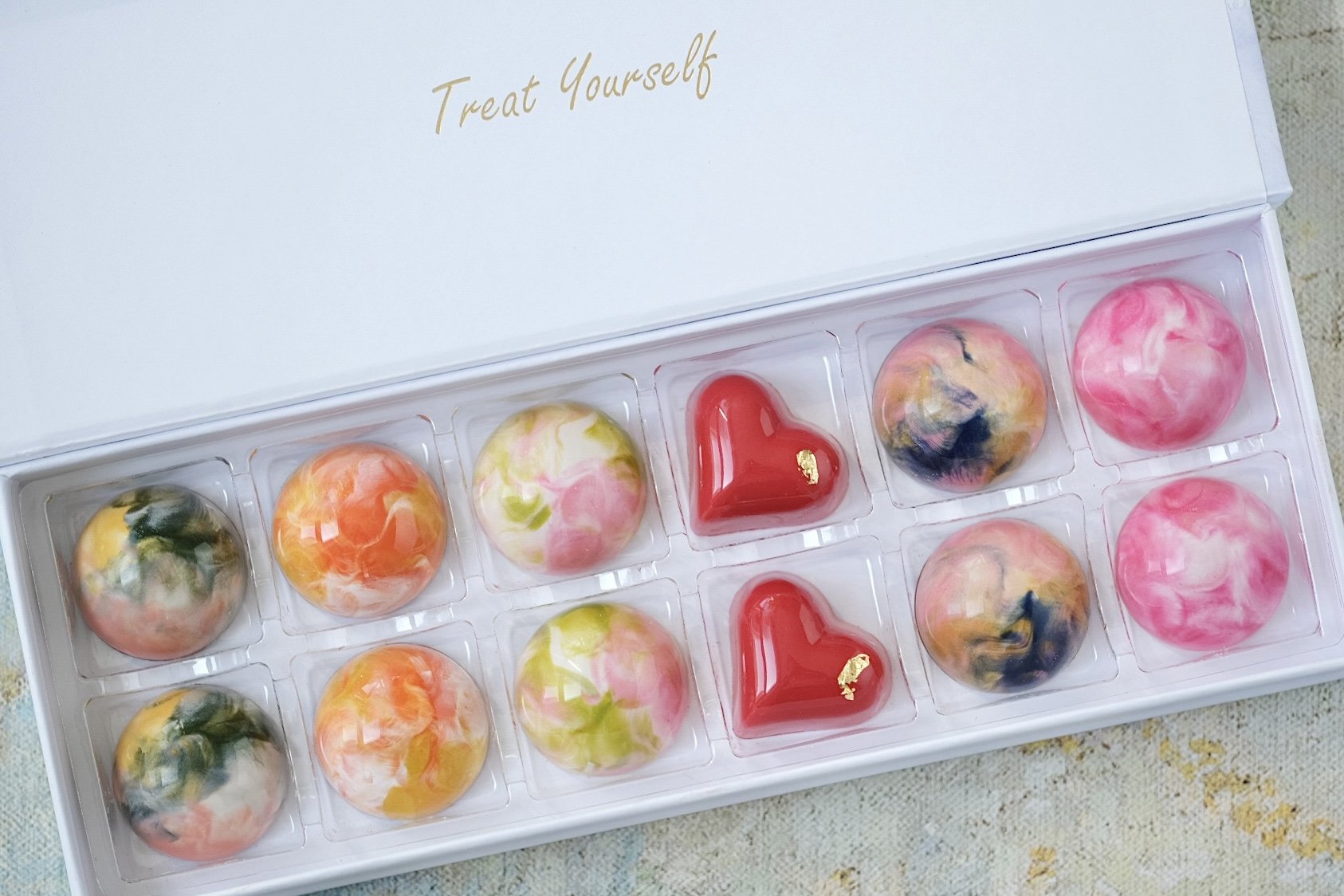 Chocolate Bonbons, 12pcs, Fruit