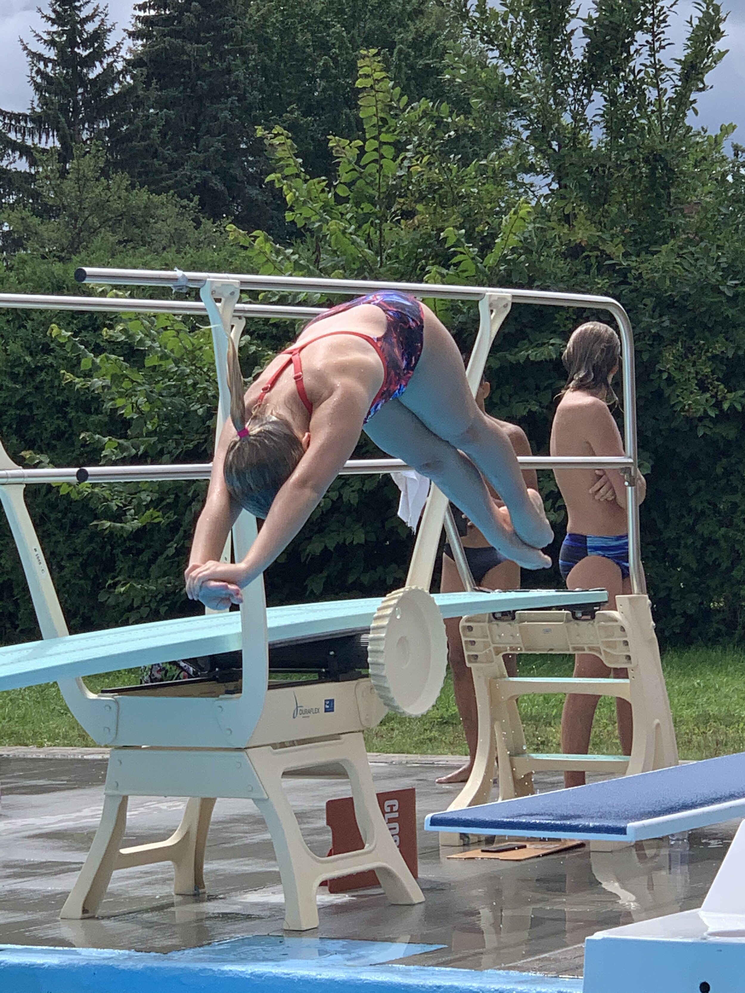 Outdoor Diving at General Burns Pool