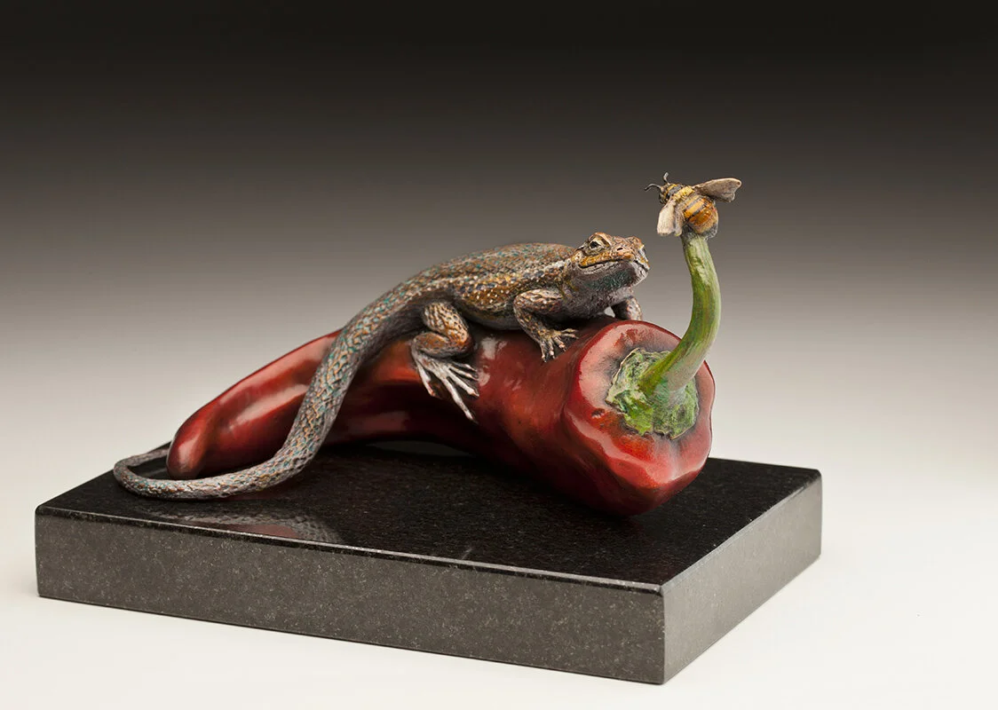 Kim-Kori-Bronze-Sculpture-Lizard-Bee-Heat-of-the-Moment-Front.JPG