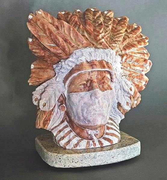 Red_Star_Red_Alabaster_Sculpture_Alvin_Marshall_Front_view_600.jpg