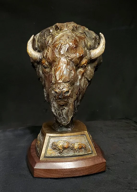 Standing_Strong_Bison_Bronze_Ken_Rowe_800.jpg