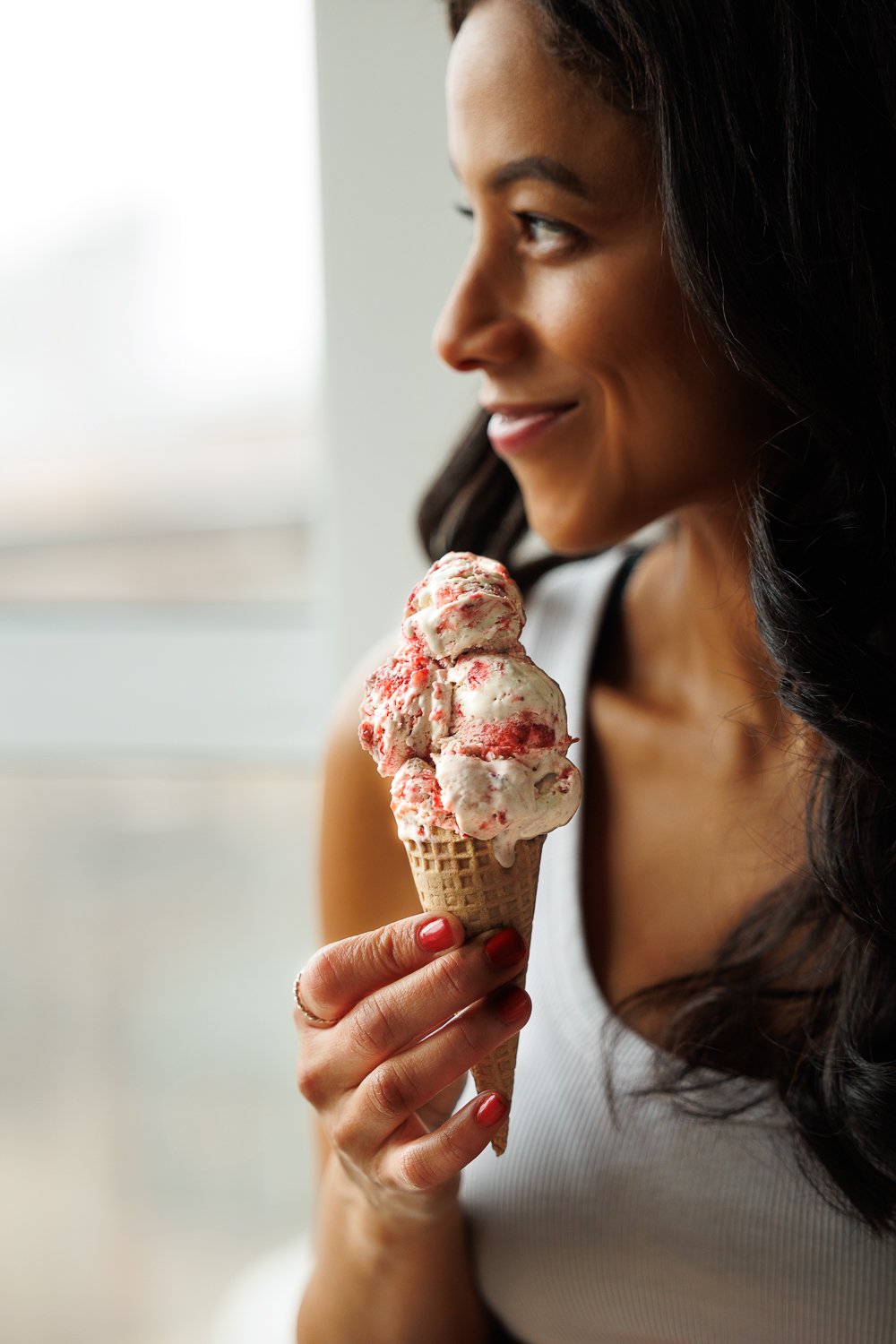 Crème glacée à la fraise &amp; au basilic