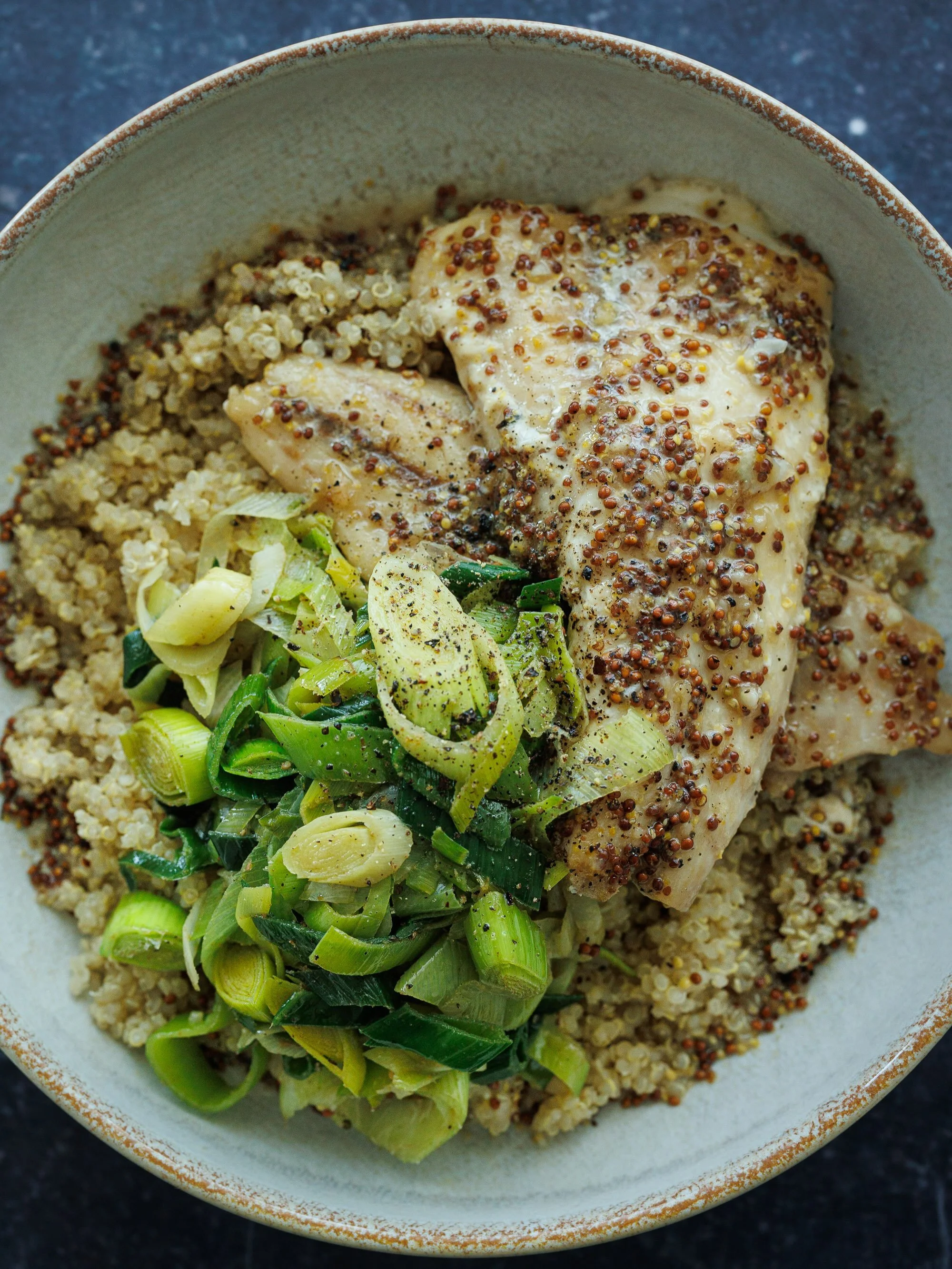 &Agrave; la recherche d&rsquo;une recette de poisson blanc pas plate pantoute?😏🐟

En voici une que tu risques de faire et refaire! Ici, il est cuit avec une sauce &agrave; l&rsquo;orange et &agrave; la moutarde de Meaux, ce qui apporte tellement un