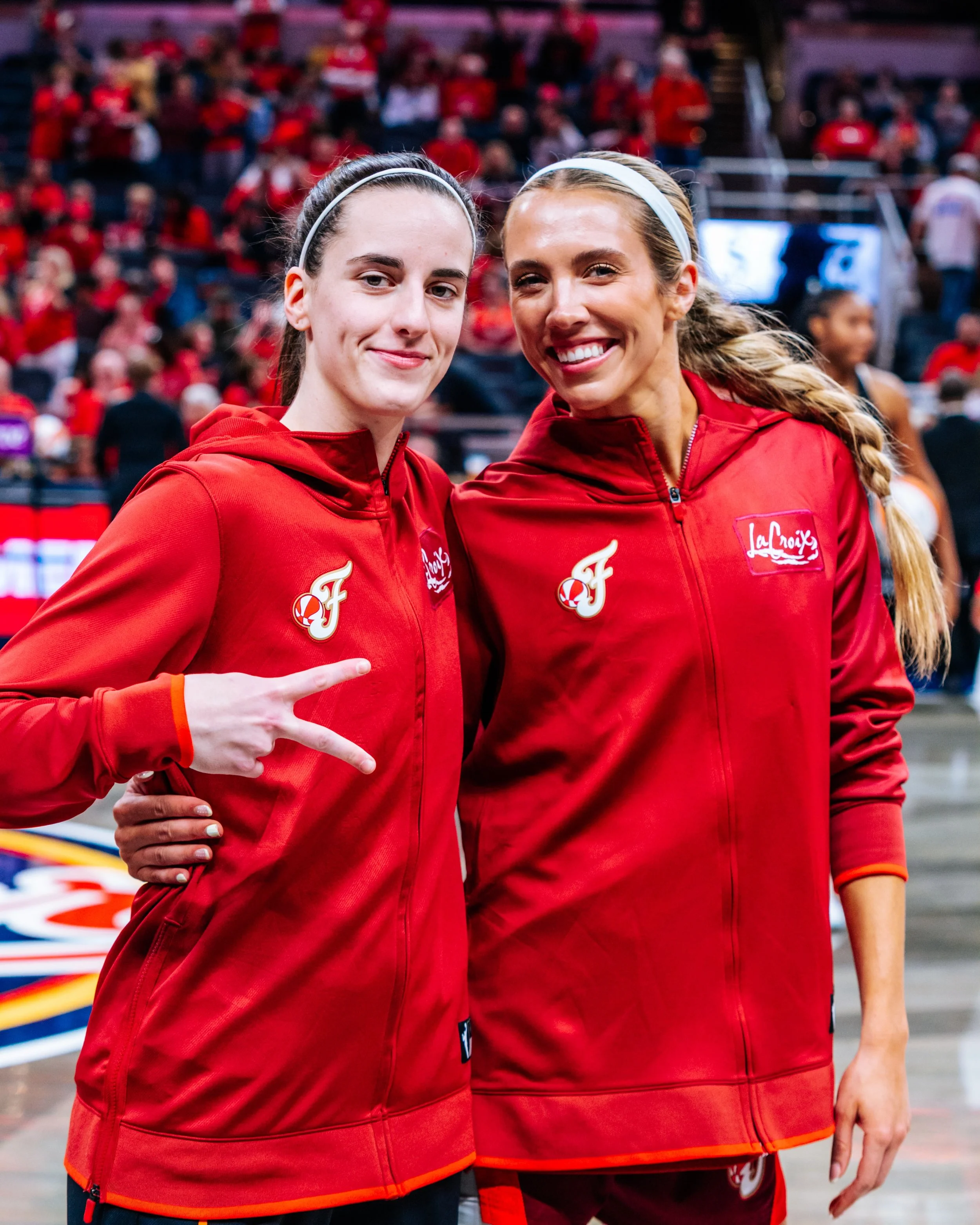 Gameday with the girls are the best days ❤️

Shot for @brwsports