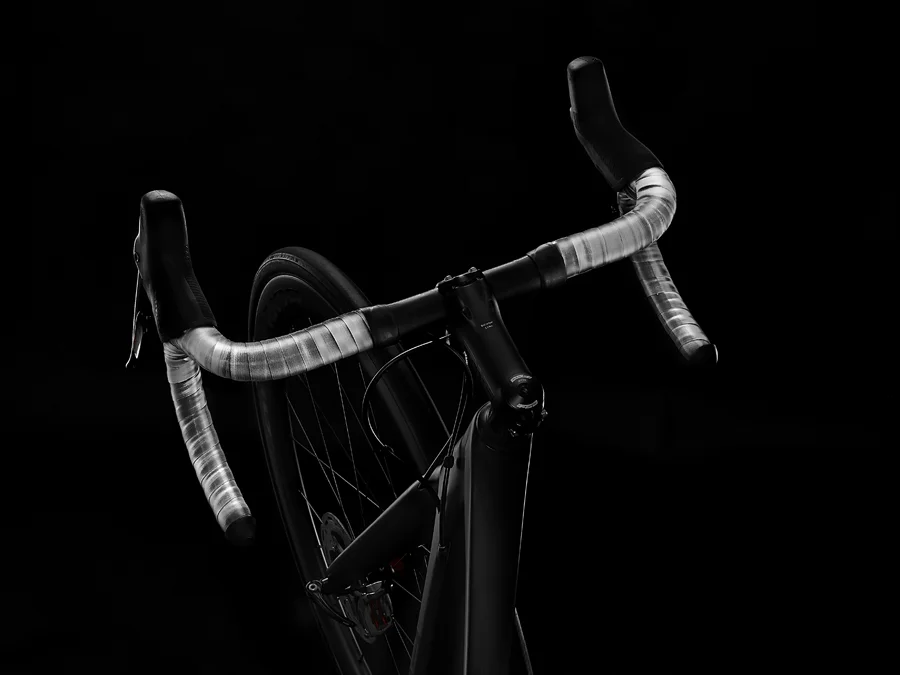 CICLOVATION ROAD BIKE BAR TAPE LEATHER TOUCH 2D CARBON SERIES BLACK