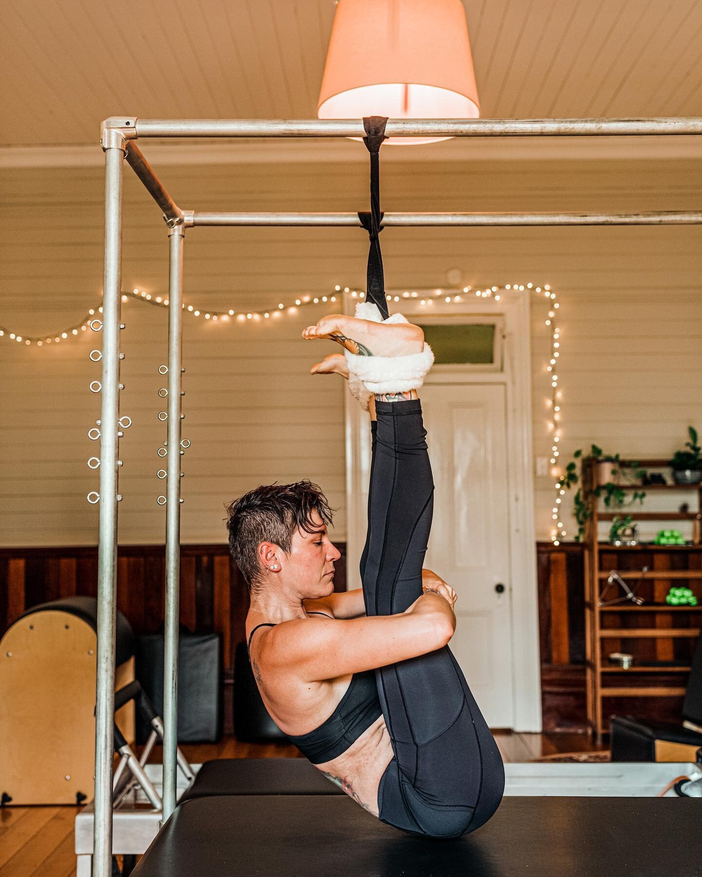 Sometimes gang, you just have to give yourself a hug. 

#pilates #pilateslovers #pilateslife #pilateslifestyle #truepilates #classicalpilates #pilatescadillac #authenticpilates #pilatesstudio #romanaspilates #byronbaypilates #mullumbimby #selflove #o