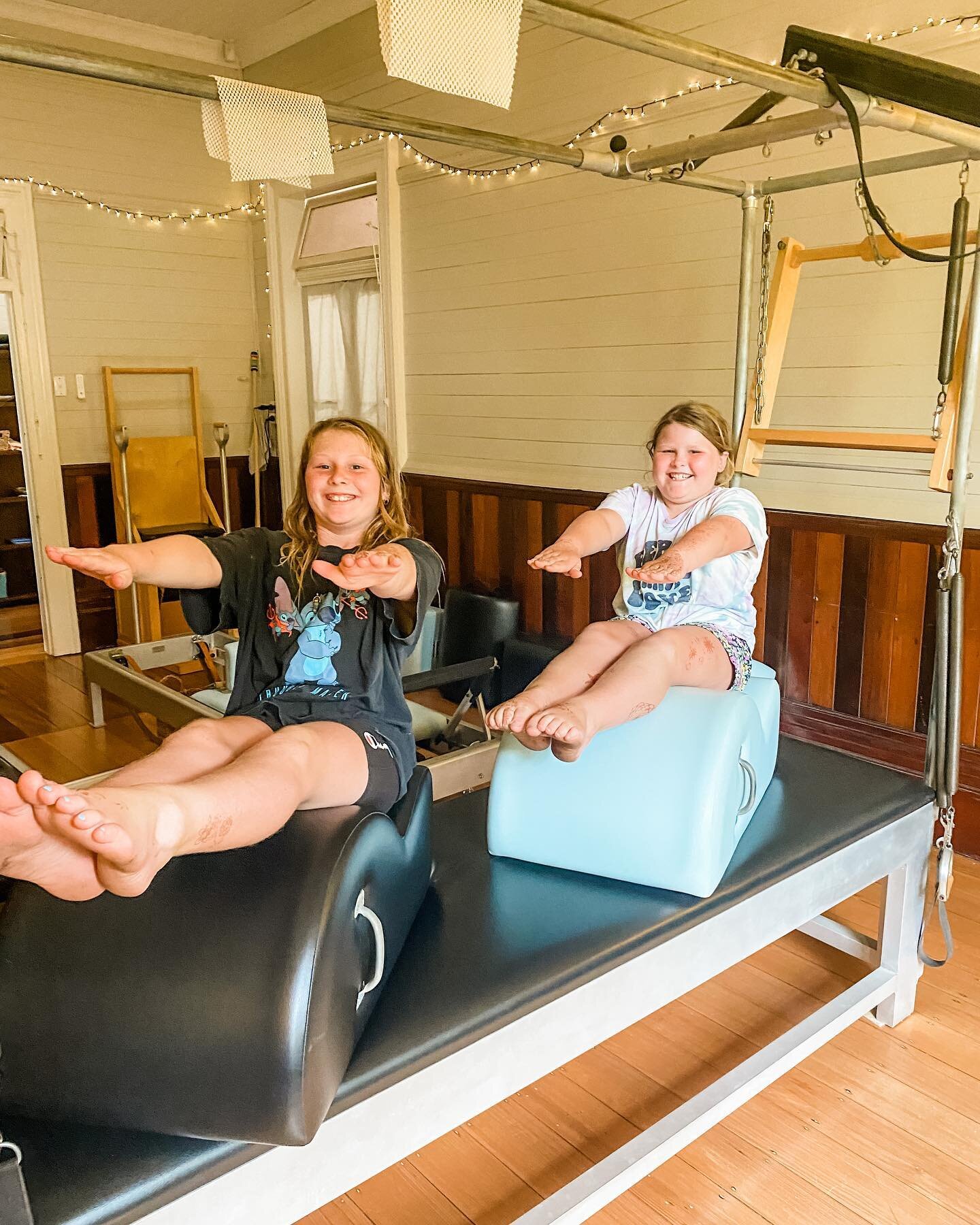 Kids!! These are my 2 brilliant little cousins - currently venturing their way around Australia with their amazing mum (big cousin), they pulled into Mullumbimby to check out what I do and these 2 Youngens jumped at the chance of being Pilates models