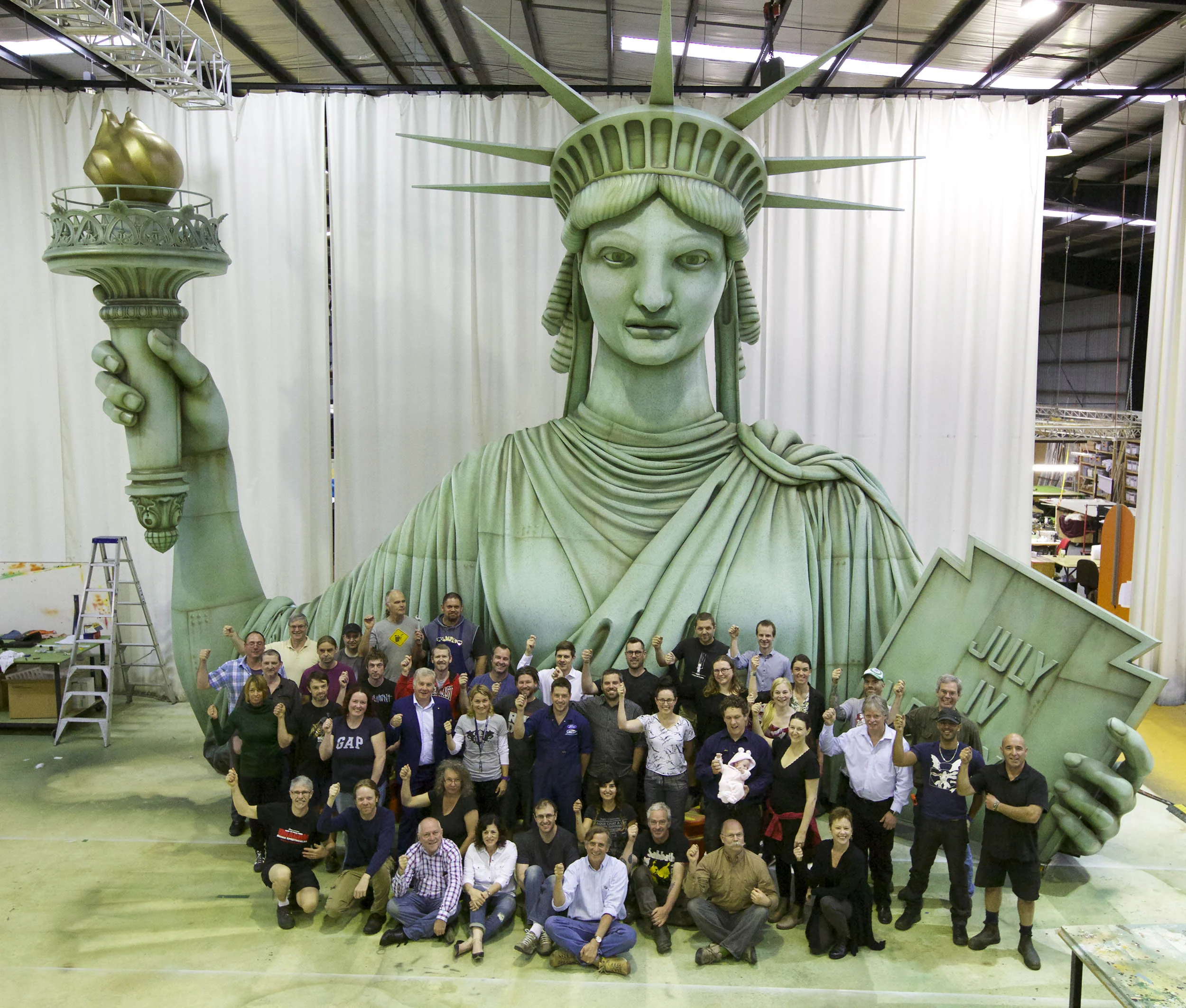 Liberty with Staff_2500.jpg