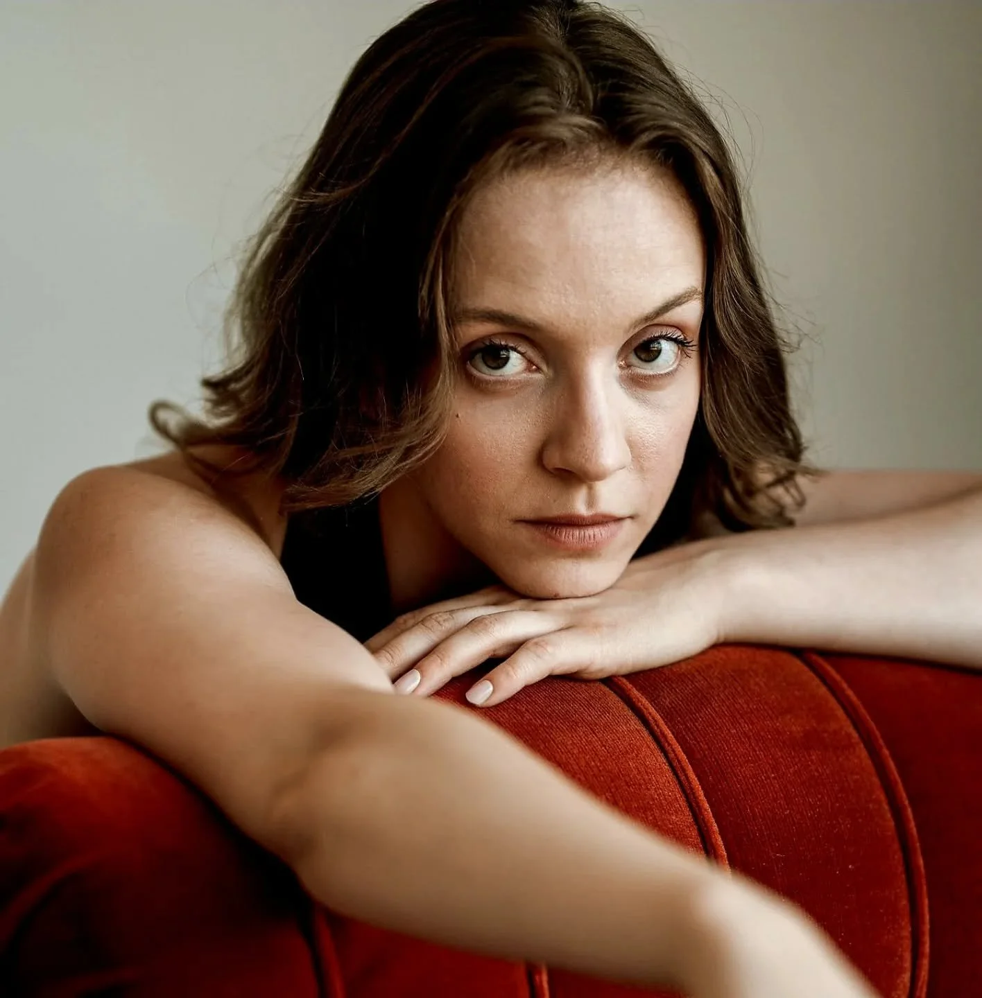 Kiss Nikolett sz&iacute;n&eacute;sznővel z&aacute;rom a nyarat. Ez&uacute;ton is k&ouml;sz&ouml;n&ouml;m neki, hogy megosztotta a gondolatait Casanov&aacute;kr&oacute;l &eacute;s sok minden m&aacute;sr&oacute;l. Olvass&aacute;tok szeretettel! (Link a