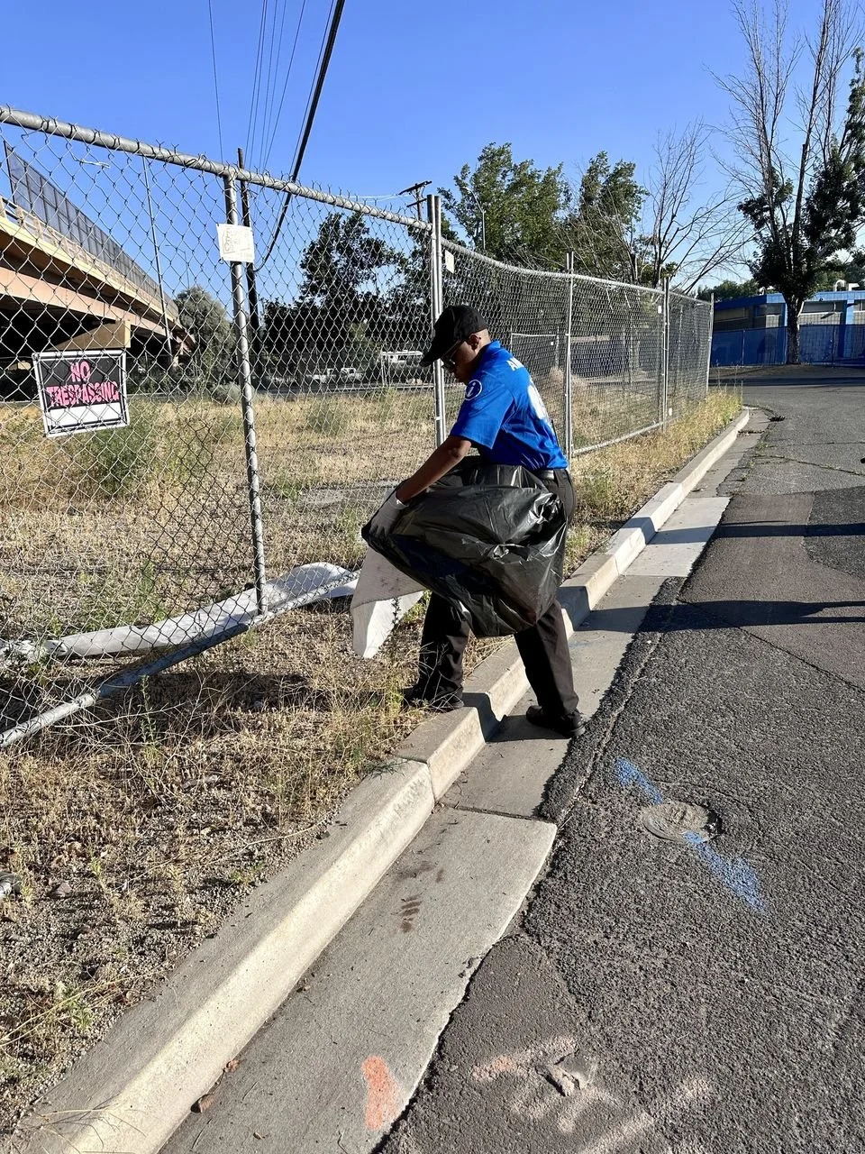 It’s Thankful Thursday and we want to introduce you to our Ambassador Jasper! 