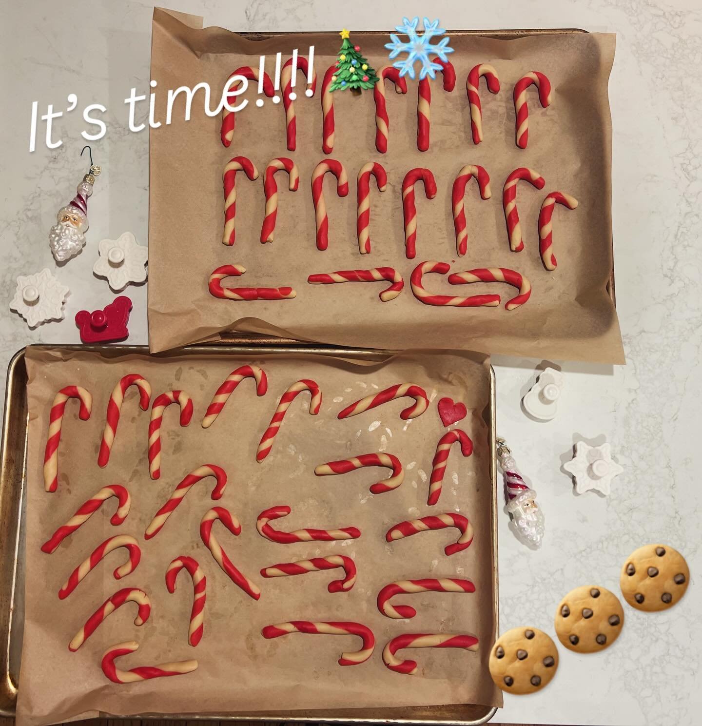 Christmas time is here! Assorted Christmas cookies coming soon&hellip;. 🎅🏼🍪