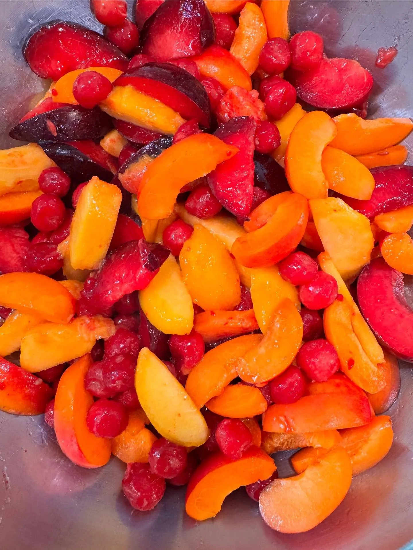 Yep.  It&rsquo;s officially stone fruit season #peaches🍑 #plums #apricots