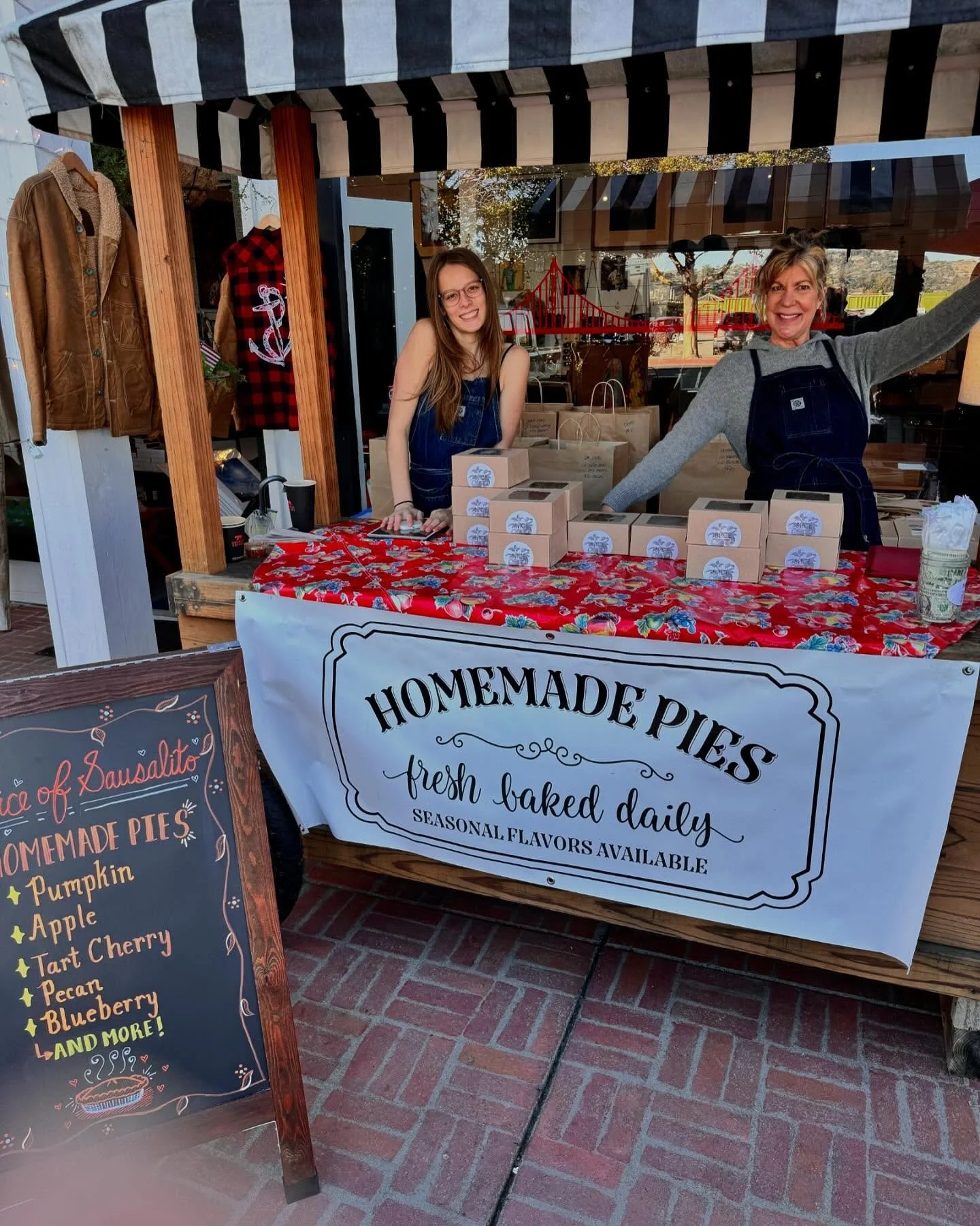 Serving up pies every day @karl_the_store #pies #sausalito #homemade