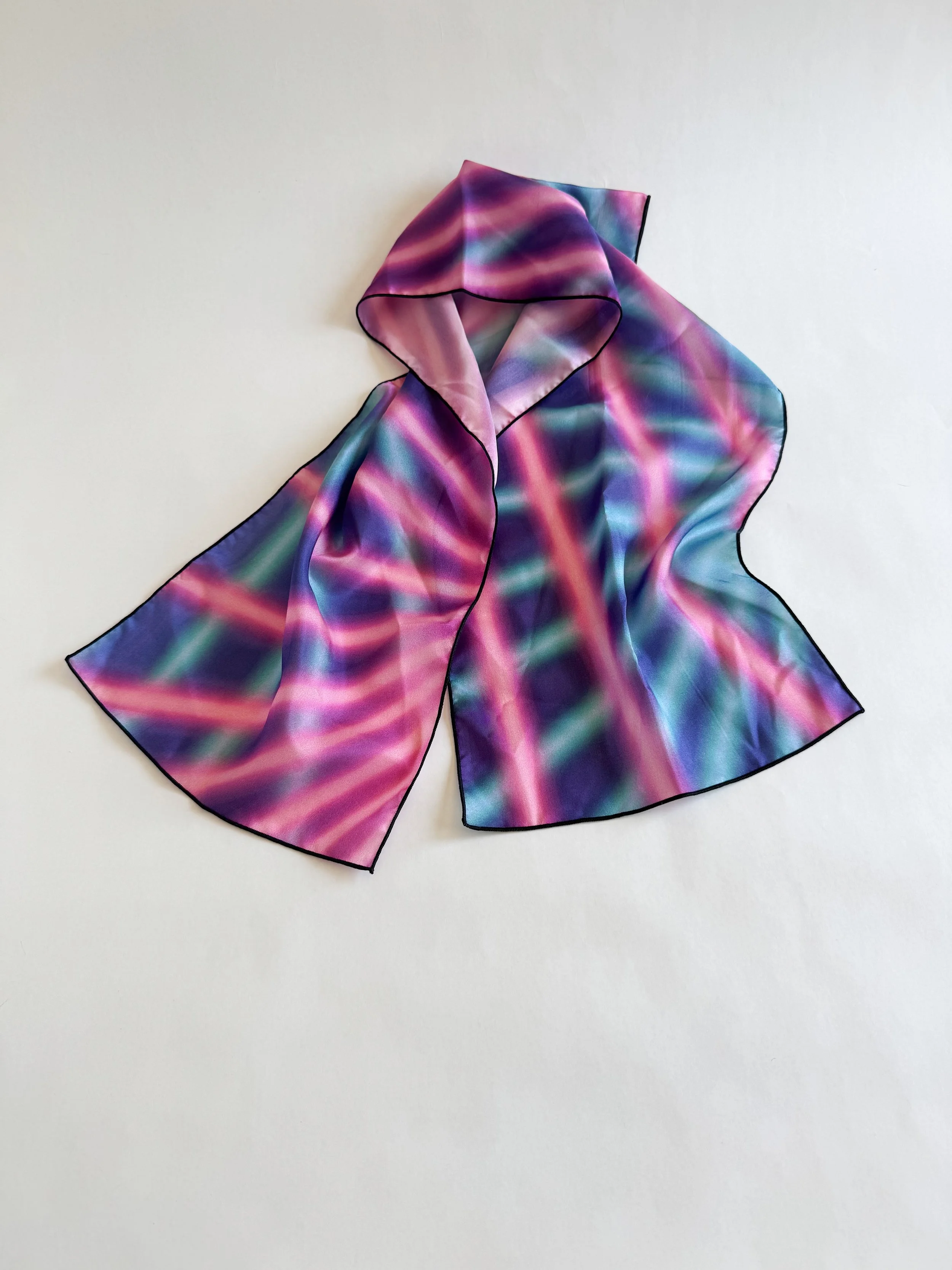 laser-backdrop-scarf-6.jpg