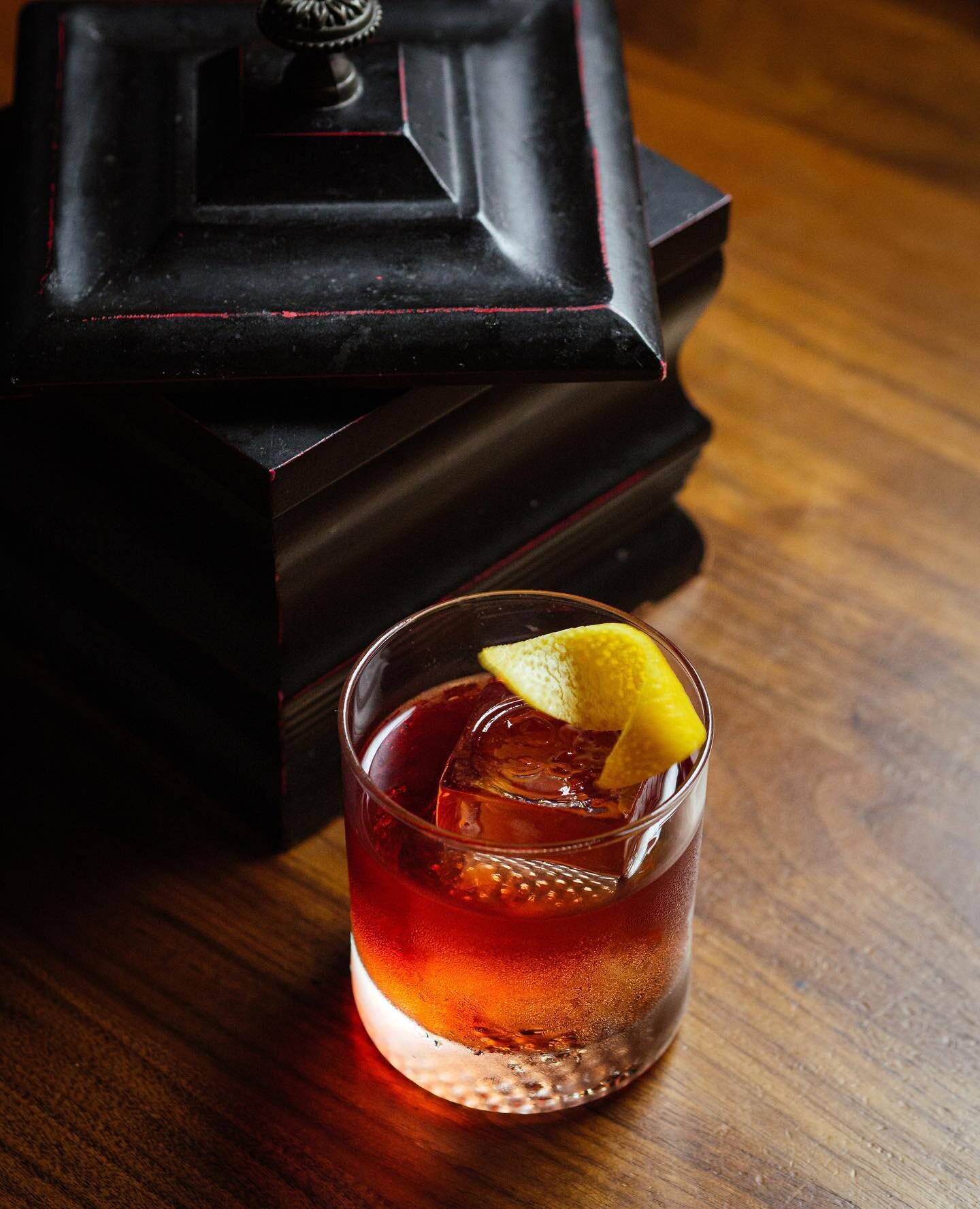 Smoked Rum Negroni, anyone? ⁠
⁠
For those seeking to reawaken their senses through the colder months, we've added another stop on our Negroni World Tour.⁠
⁠
Guatemala | cacao nib infused Ron Zacapa 23, coffee infused Campari, creme de banana, treasur