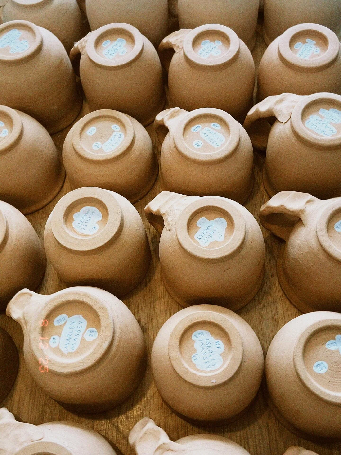 🌀🌞🌑

#ceramics #clay #pottery #wheelthrowing #handbuilding