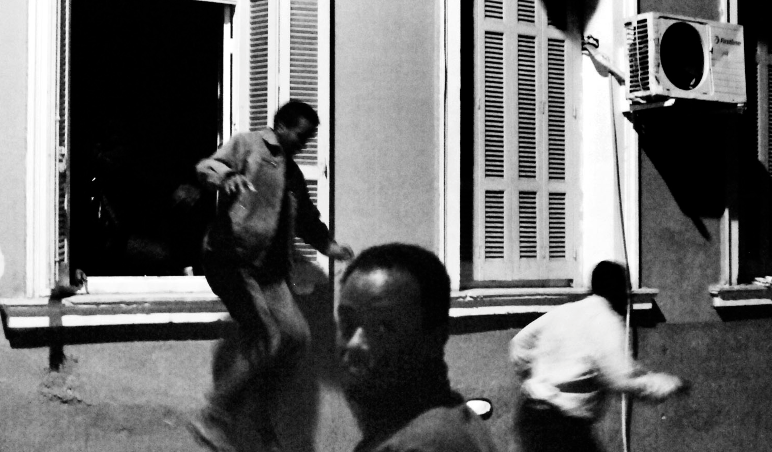  Somali migrants break out and flee from the Somali Centre after a police raid. Following the raid, hose who were not arrested were locked inside. During two such successive night raids in March 2012, police beat migrants and arrested about 50 to 60 