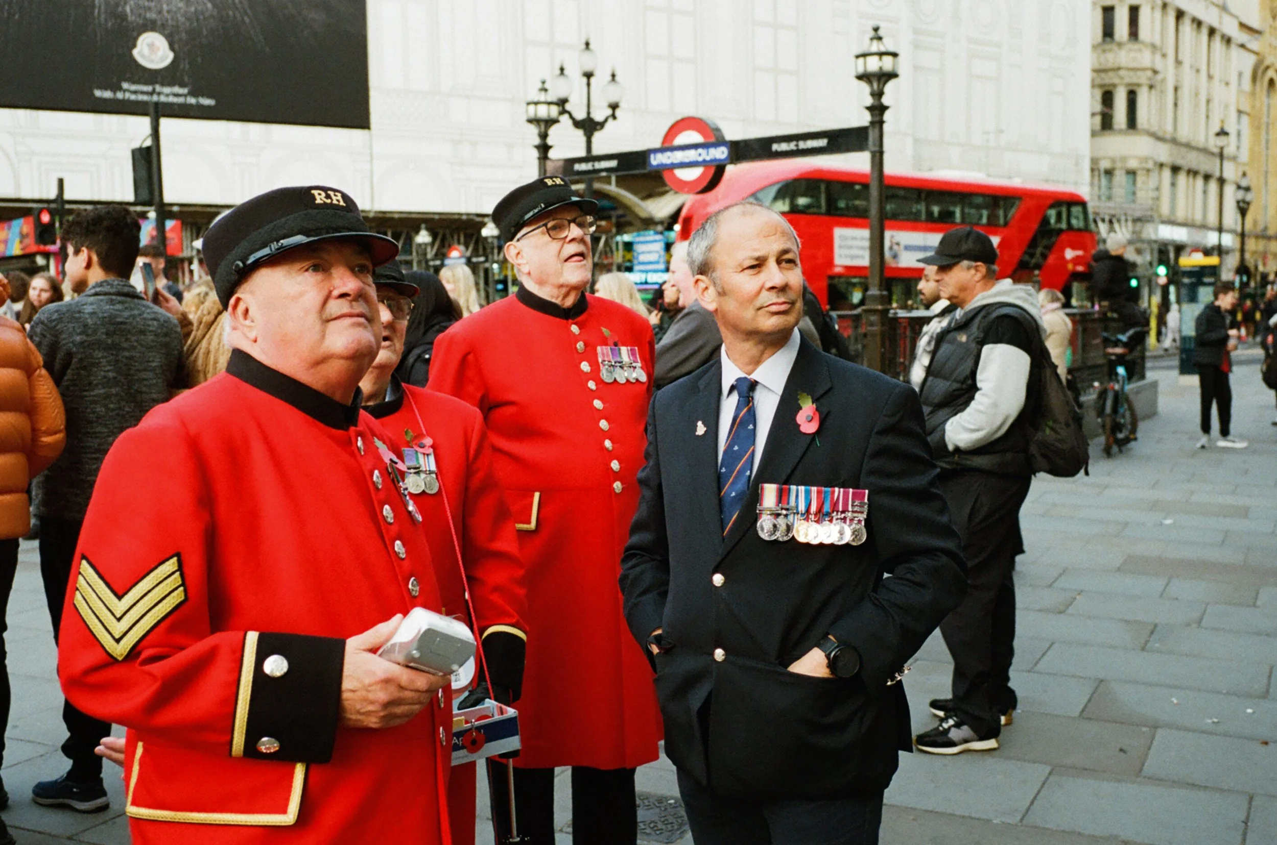 70530011.jpg