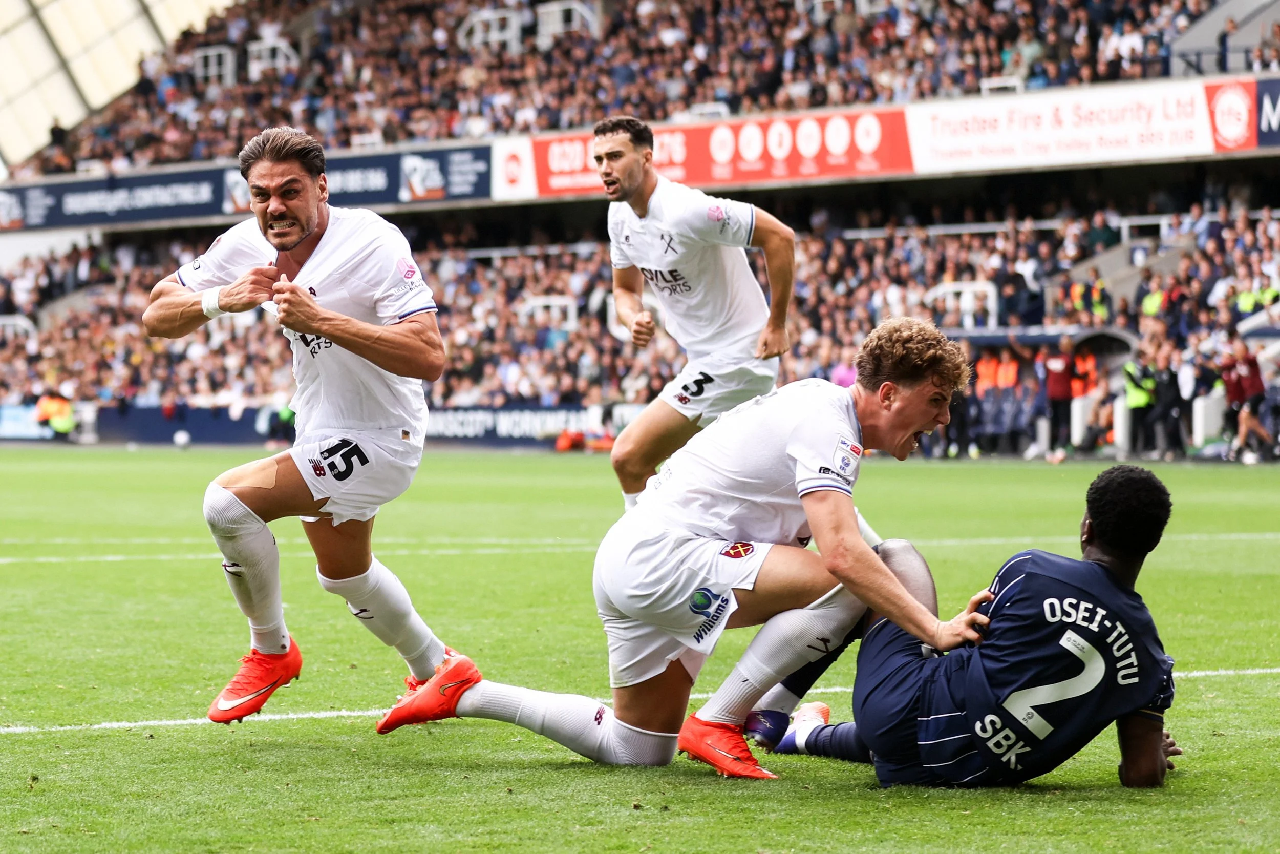OFS_190926_MILWHU_011.jpg