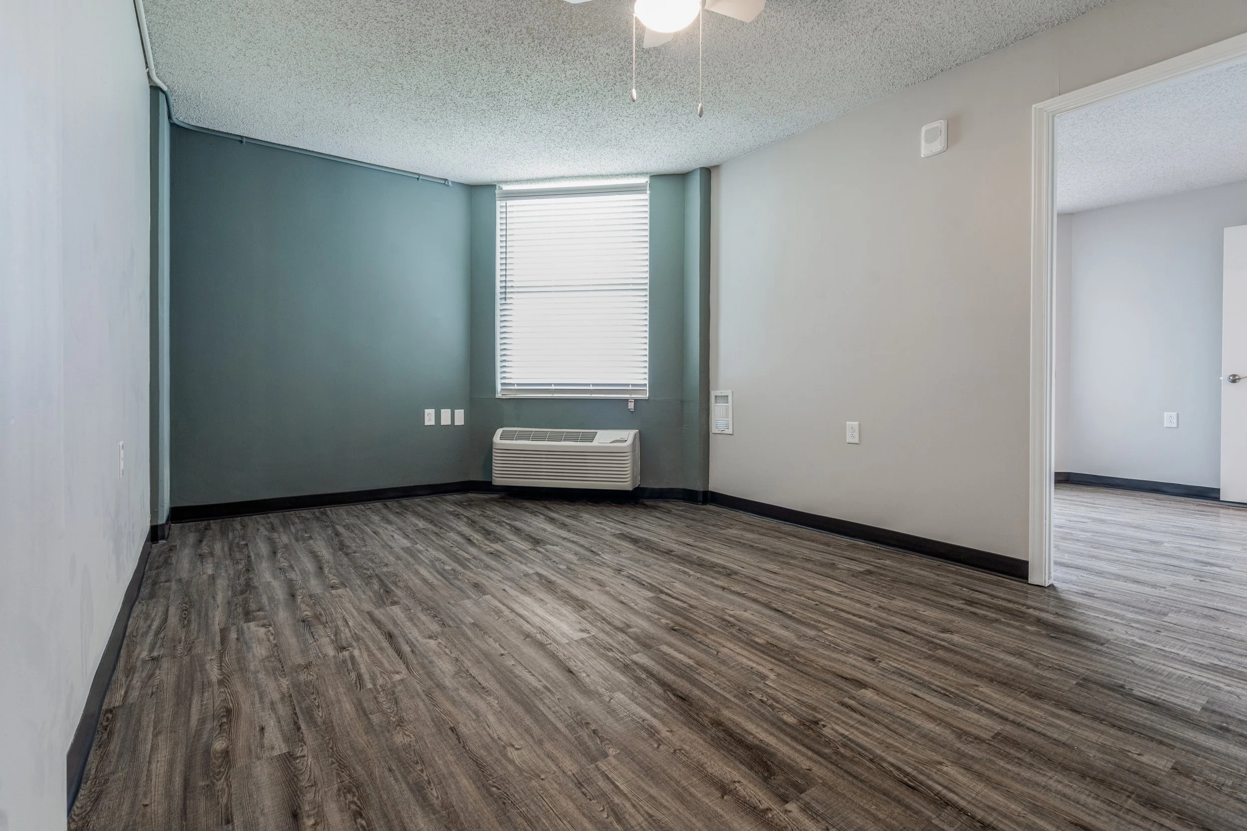 8550-midpark-rd-dallas-tx-75240-High-Res-8.jpg