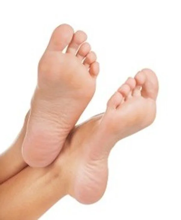 healthy feet.jpg