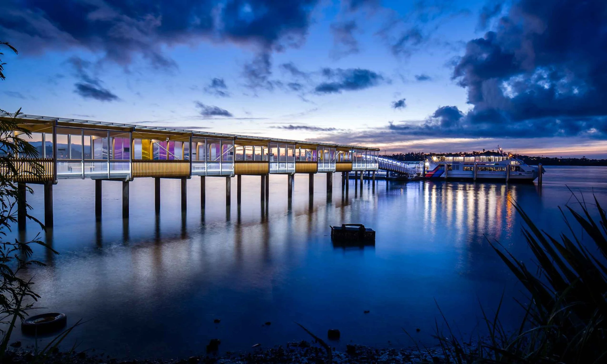 Otahuhu Station and Half Moon Bay Ferry Terminal