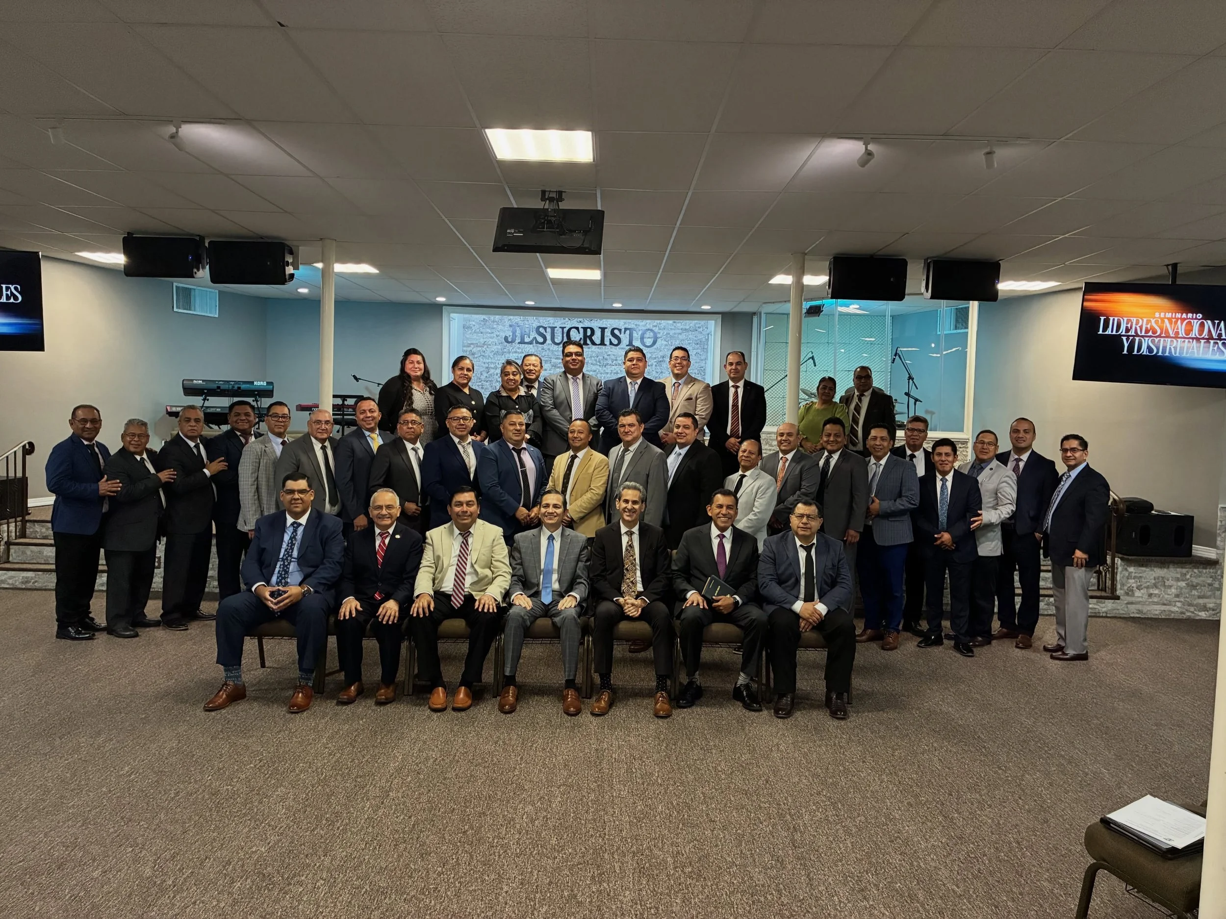 En Garland, Texas, nuestros l&iacute;deres nacionales y distritales de la IPUH se reunieron para trabajar juntos en la visi&oacute;n de este nuevo per&iacute;odo fiscal. Seguimos adelante con unidad, prop&oacute;sito y el compromiso de llevar todo el