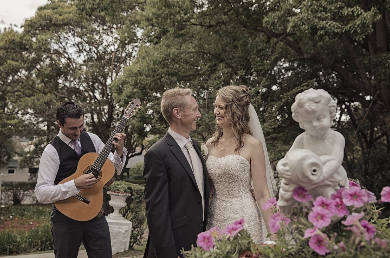 Combined Hunter Valley wedding photography and videography