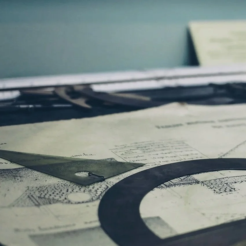 WHAT ARE DOWNLOADABLE DXF FILES AND HOW CAN YOU USE THEM? ⬇️ 

In the world of design, fabrication, and manufacturing, accuracy and efficiency are everything. Whether you&rsquo;re a hobbyist working on custom projects at home or a professional fabric