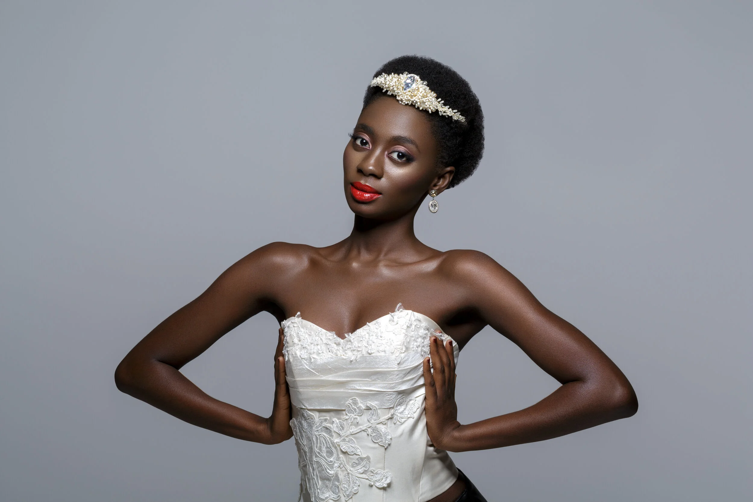 beautiful-black-skin-bride-87YXPGK.jpg