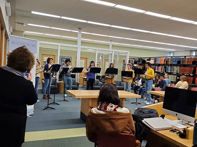 This week's #musicmonday is dedicated to all of my Jewish friends and colleagues. Pictured is Oberlin's Horn Hannukah concert a couple weeks ago. Happy Hanukkah!
-
-
-
#music #horn #hannukah #holidaymusic #beautifulsounds #makemusic #GetFluent #oberl