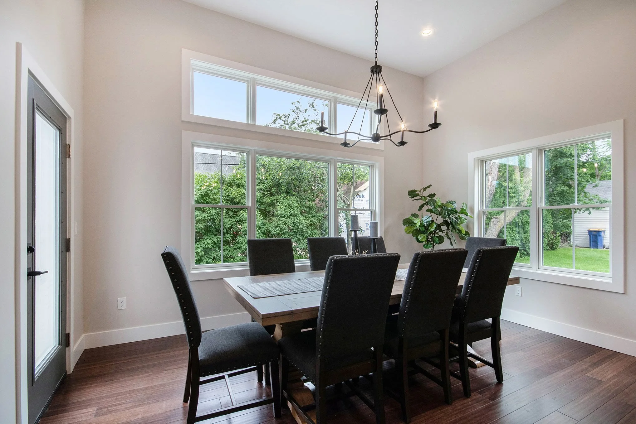 1029 Pinecrest Dining Room.jpg