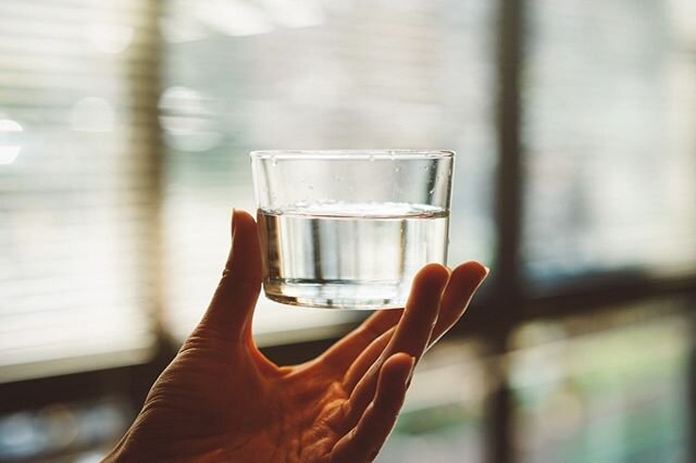 Day 25: Hydrate!⁠
⁠
Never underestimate the power of a well-hydrated person. Most of us do not consume the amount of water required for peak brain function. Drinking enough water can result in improved mental clarity, more energy, better moods and ov
