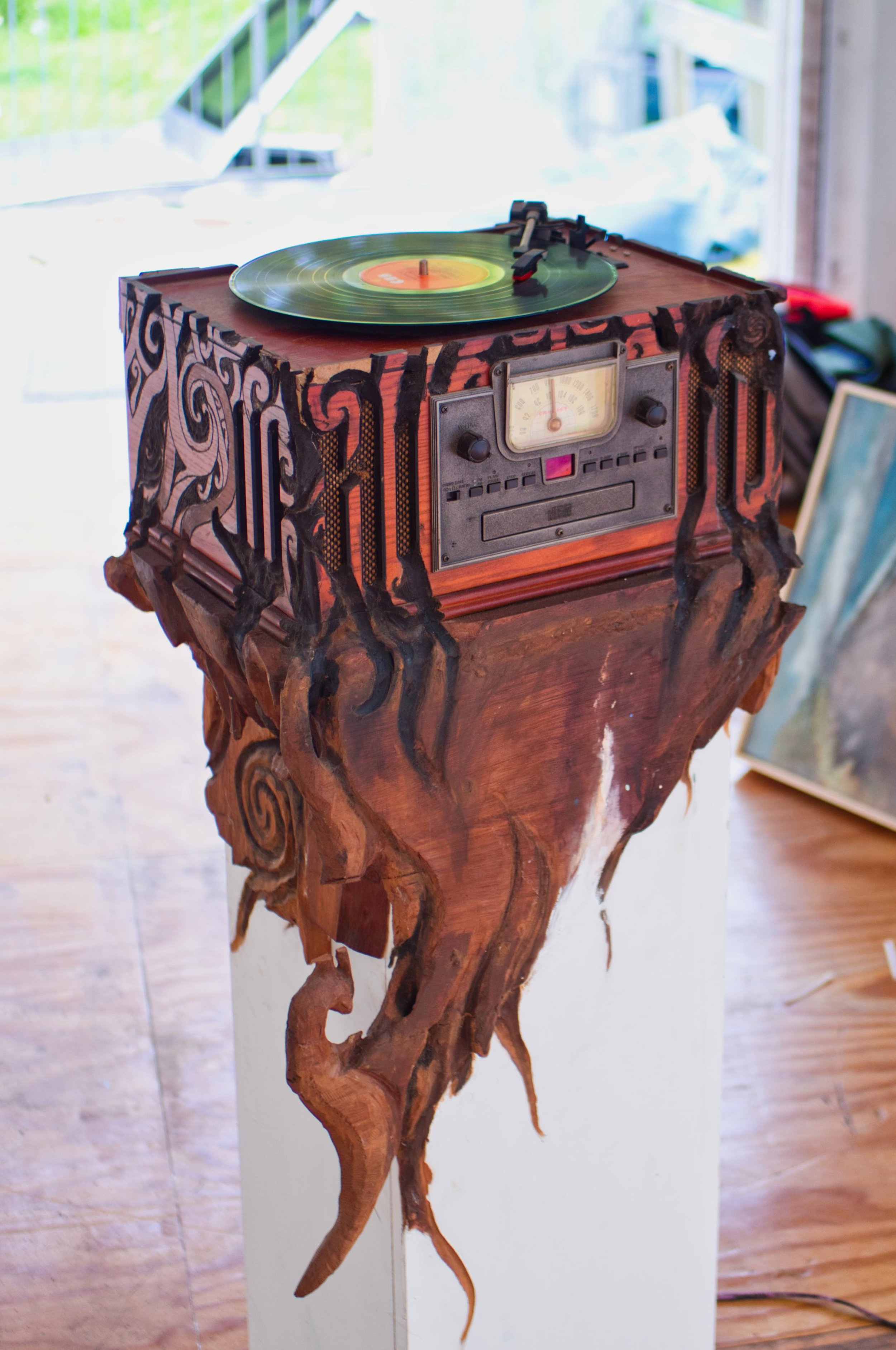 C)1 'signing in my soul', 2015, Vinyl player & carved maple. $3,300-min.jpg