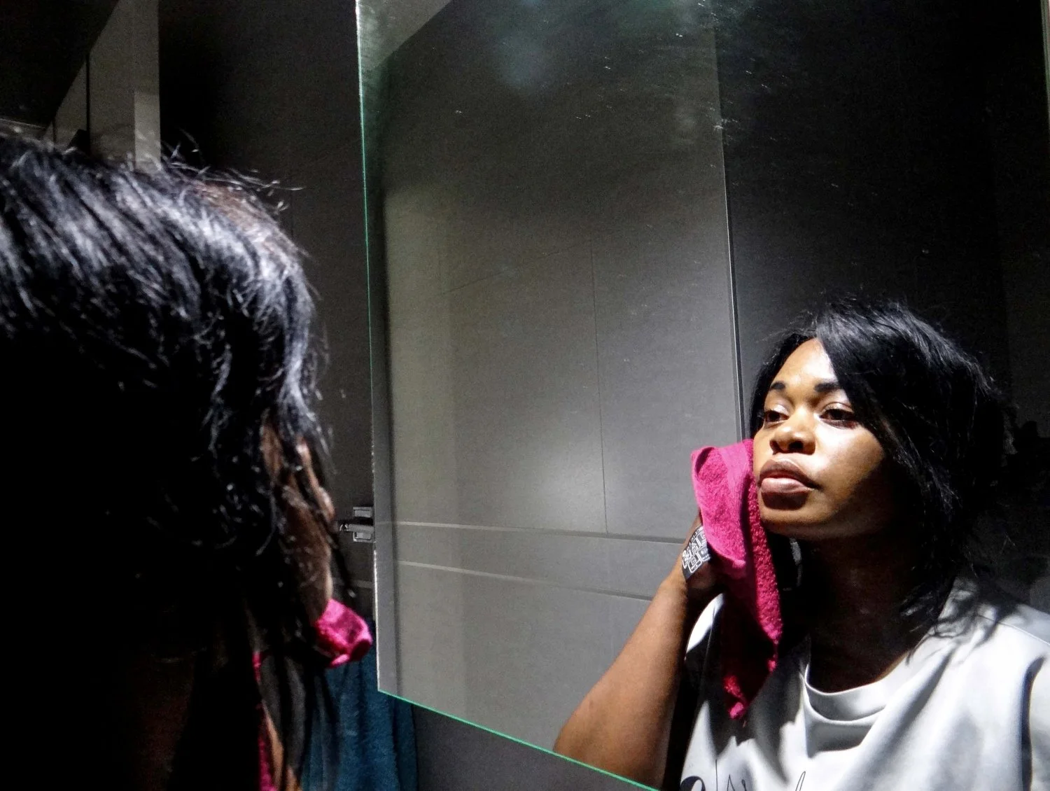 Mirror_WEB.jpg