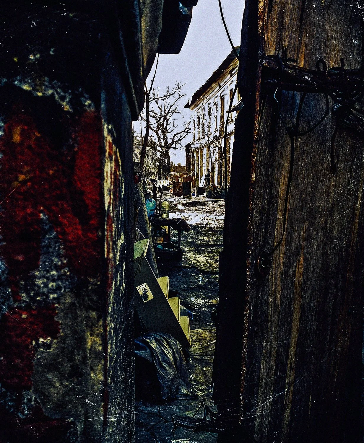 putrid space © Alexandra Crisbășan