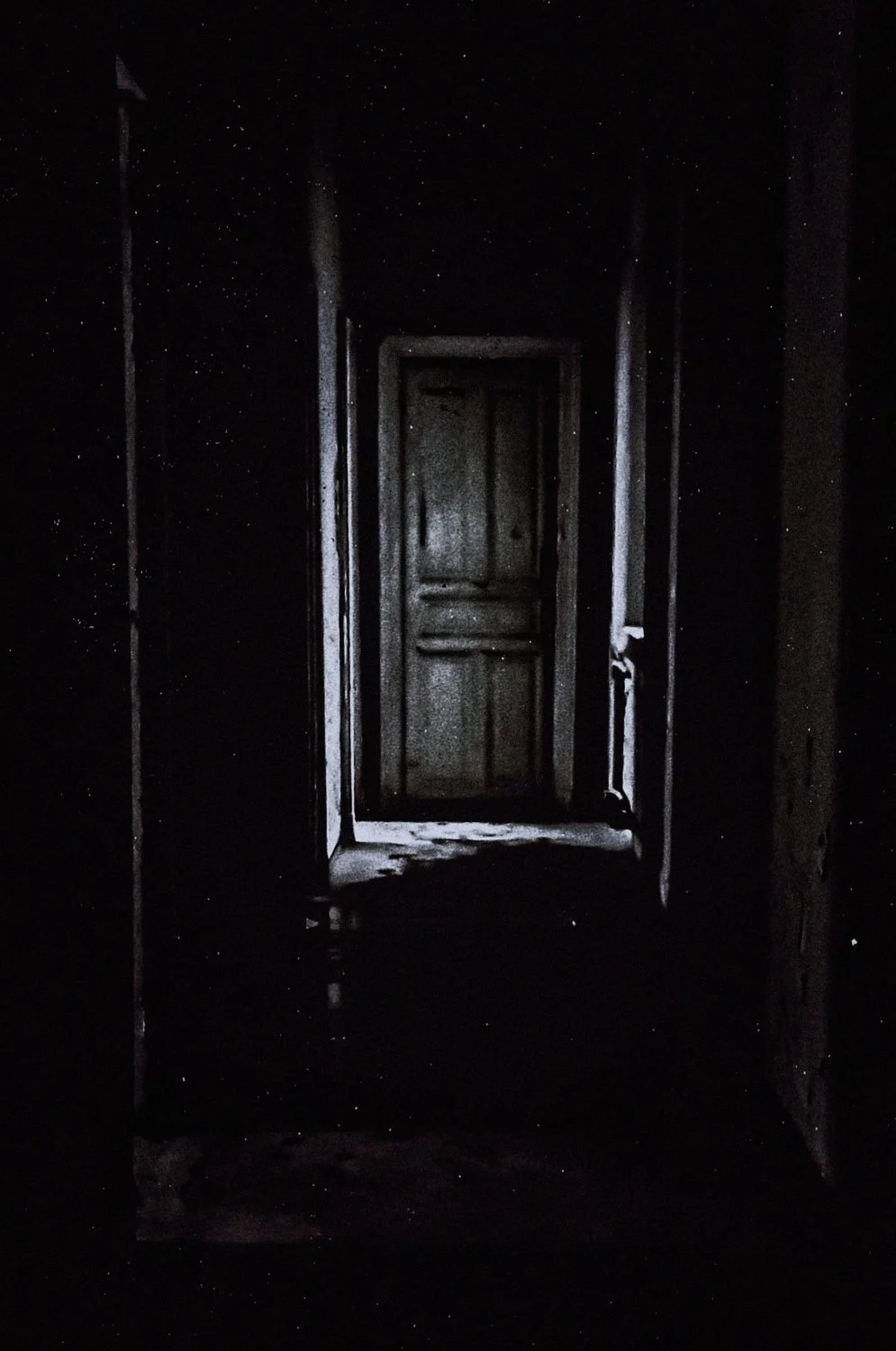 putrid space © Alexandra Crisbășan