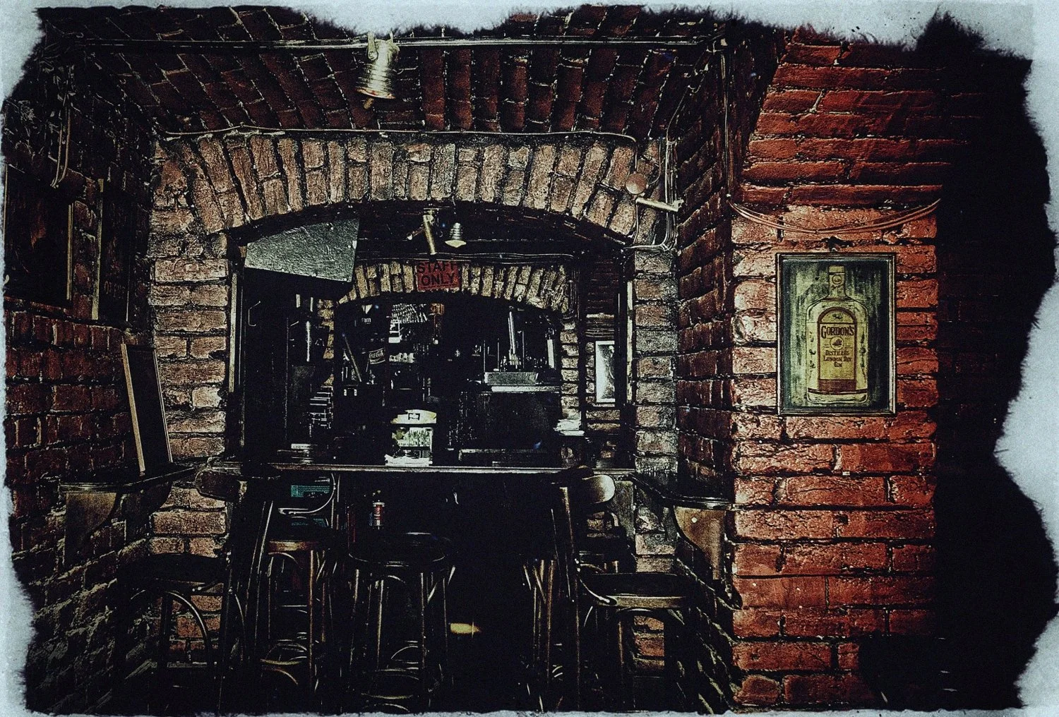 putrid space © Alexandra Crisbășan