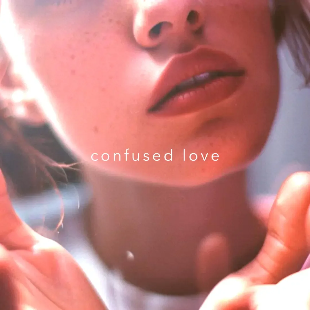 Love Potion 03 Confused love shop stills_7.webp