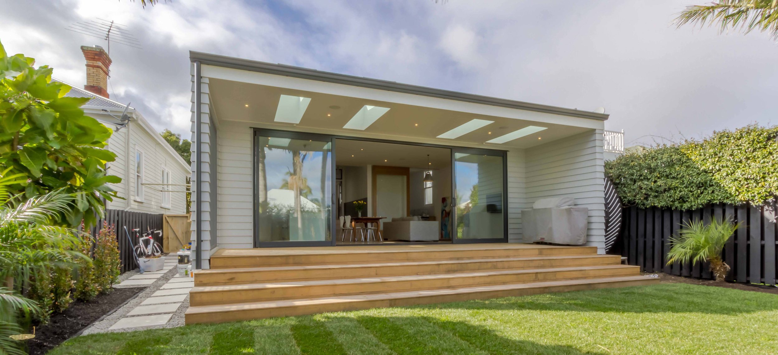 Ponsonby1.jpg