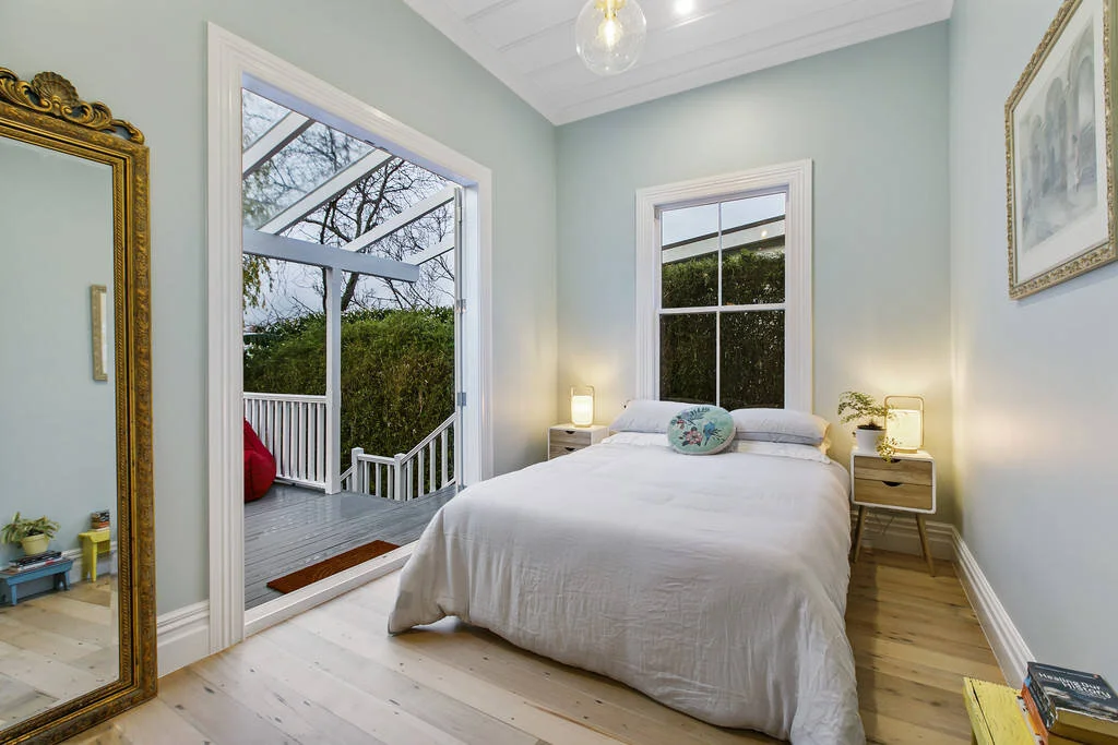 Bed 4.jpg