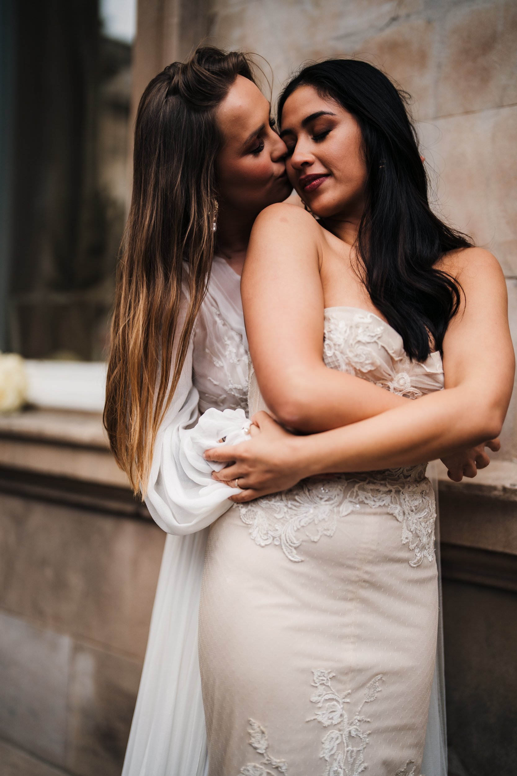 samesex-female-LGBQ-wedding-elopement-glasgow-MurrayMcMillan-2023-59.jpg