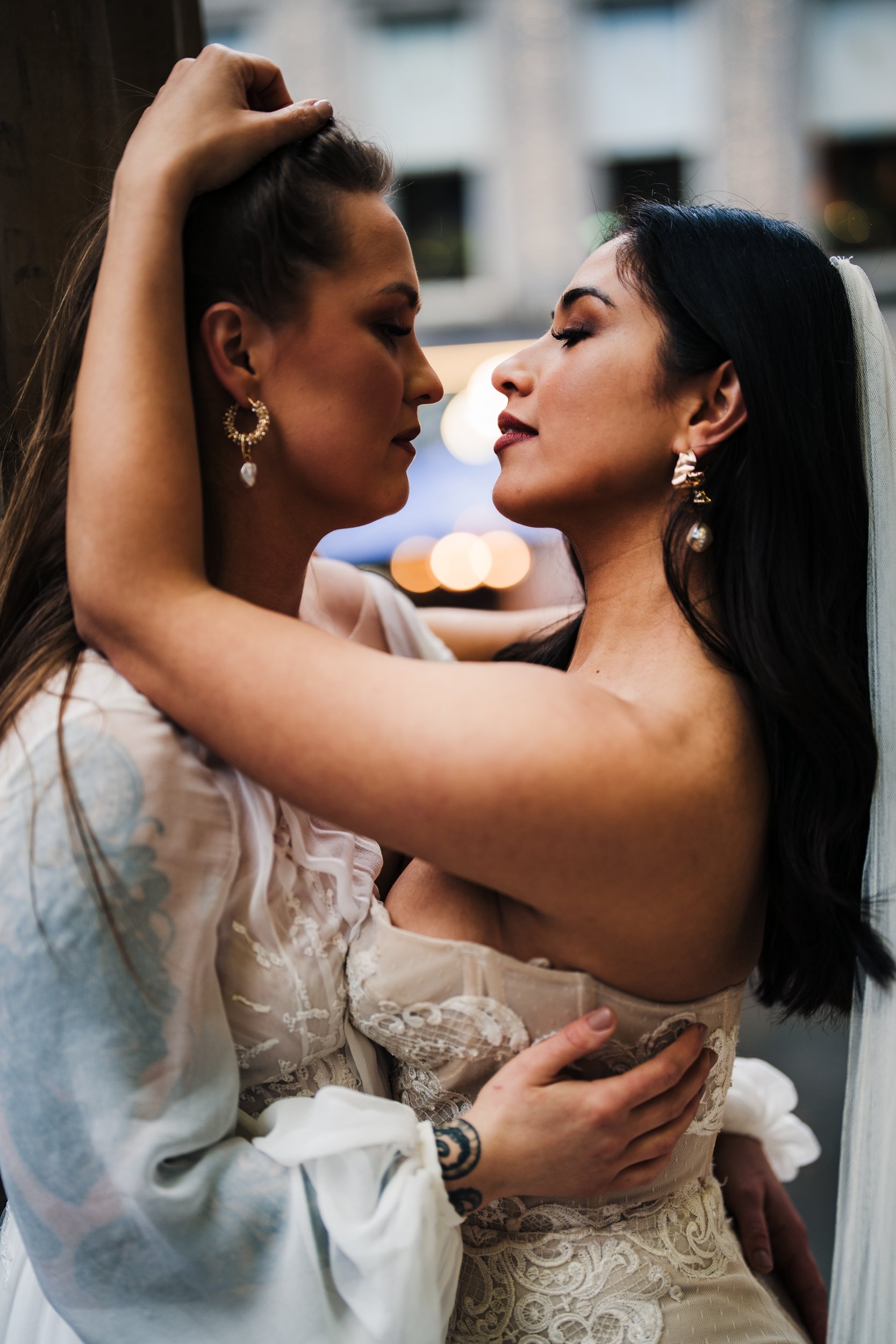 samesex-female-LGBQ-wedding-elopement-glasgow-MurrayMcMillan-2023-75.jpg