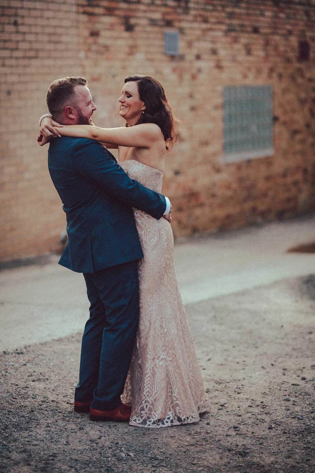 fun melbourne wedding photographer-3.jpg