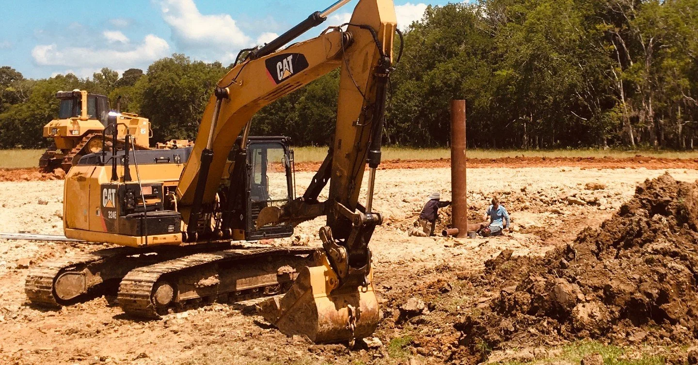 WHY MOBILE WELDING SAVES CONTRACTORS MONEY 💰

Think about it:

❌ Load equipment onto a lowboy
❌ Drive to a shop
❌ Wait for the repair
❌ Drive back to the job site
❌ Crew sitting idle = bleeding money

✅ OR  call Montgomery Metal Works. We roll to yo